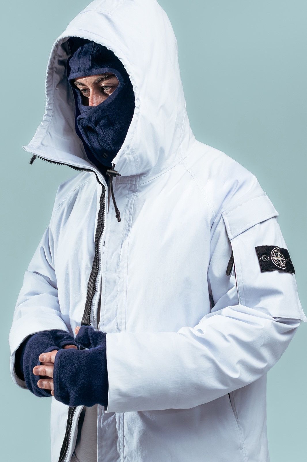 Stone Island Stone Island Ice Jacket Thermosensitive White Blue Size L Size US L / EU 52-54 / 3 - 3 Thumbnail