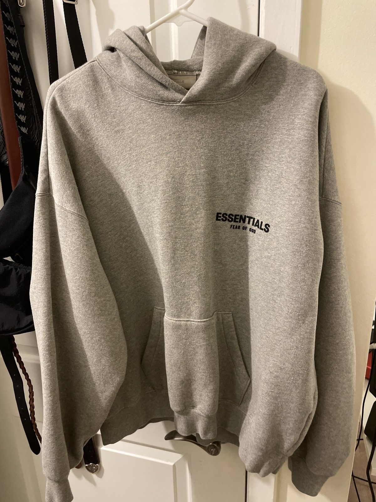Fear of God fear of god essentials gray logo hoodie size Medium | Grailed