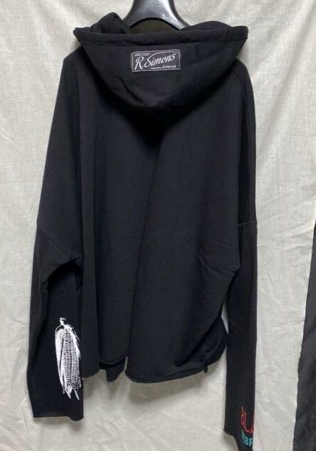 Raf Simons Raf Simons Nebraska skull neckline destroyed sweater Size US S / EU 44-46 / 1 - 1 Thumbnail