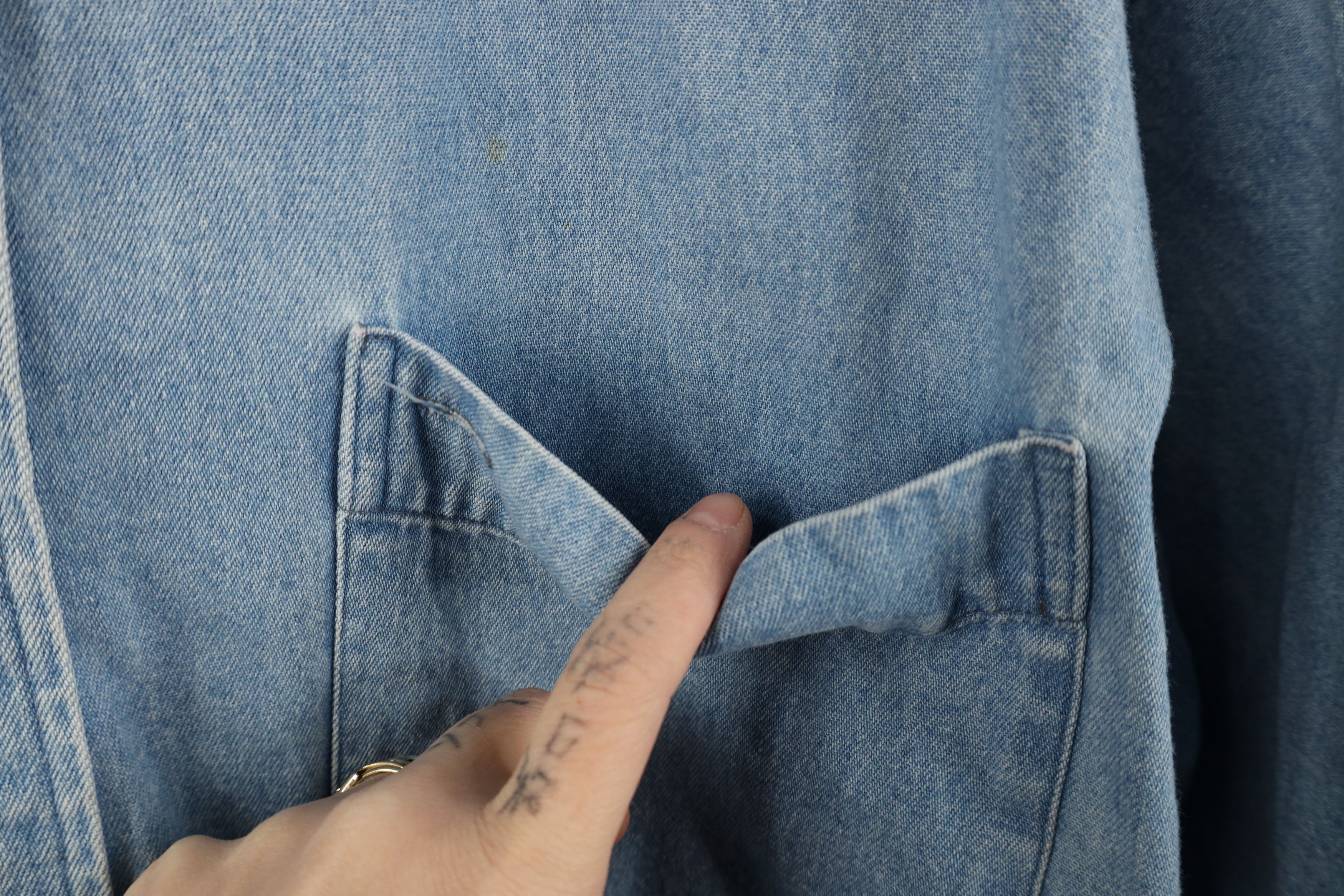 Vintage Vintage 90s Streetwear Baggy Short Sleeve Denim Button Shirt Size US L / EU 52-54 / 3 - 5 Thumbnail