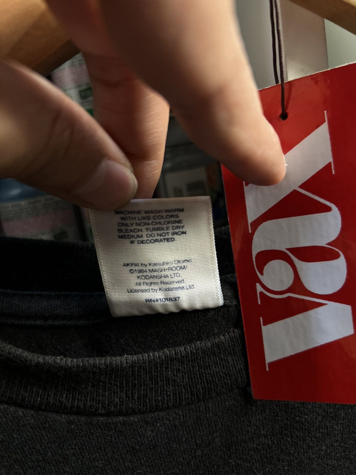 Supreme Supreme Akira Syringe Tee Size US L / EU 52-54 / 3 - 5 Thumbnail