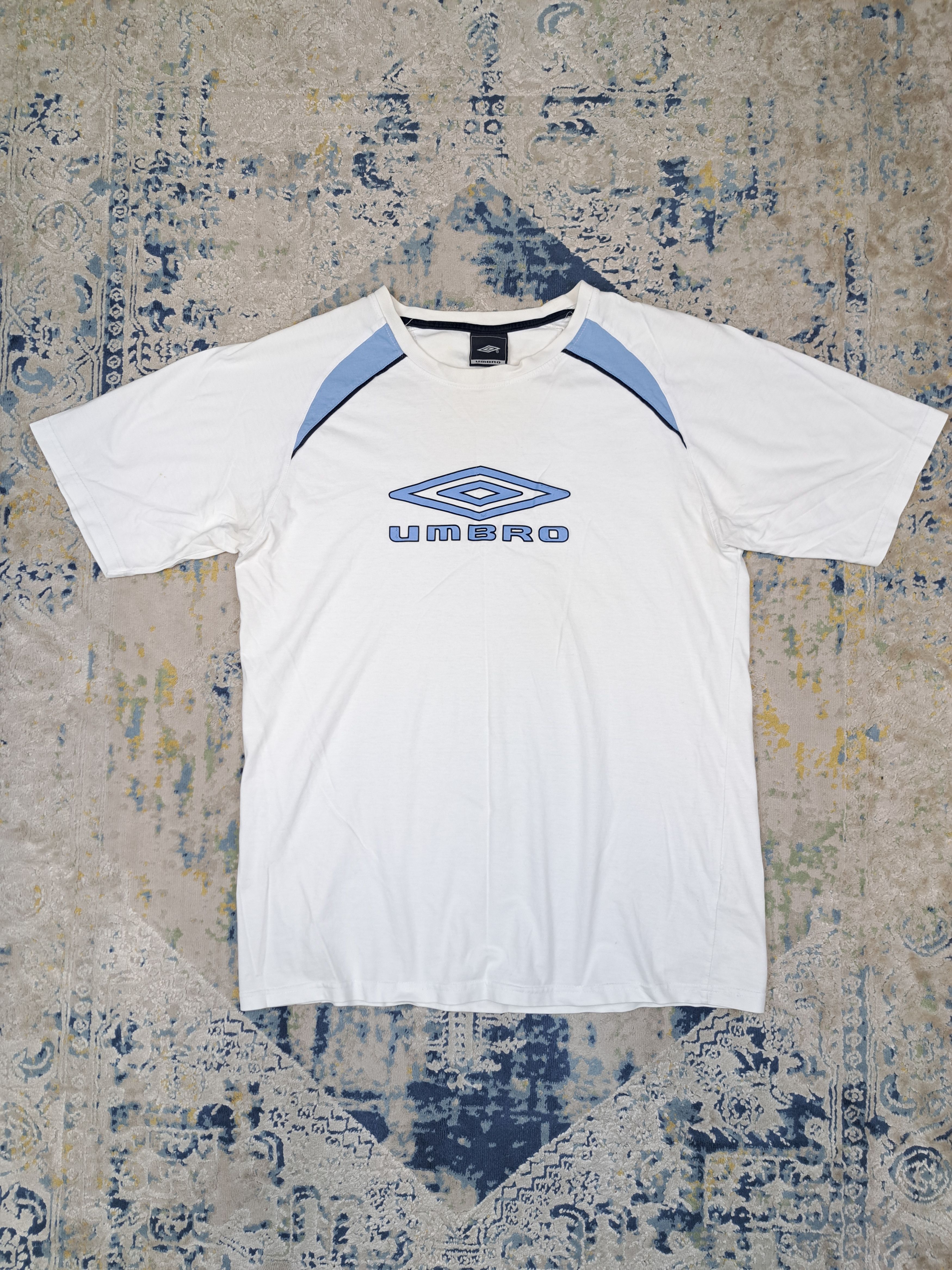 Umbro Vintage 00s Umbro Baby Blue Big Logo Tee Blokecore Size US M / EU 48-50 / 2 - 1 Thumbnail