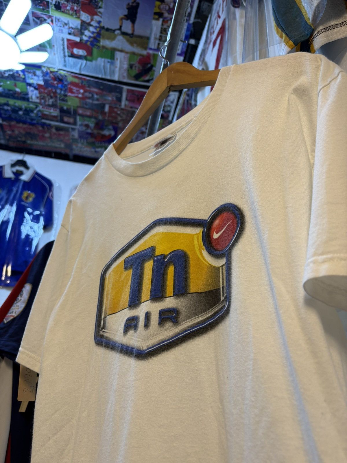 Nike Vintage Nike Air TN T-Shirt Size US M / EU 48-50 / 2 - 2 Thumbnail
