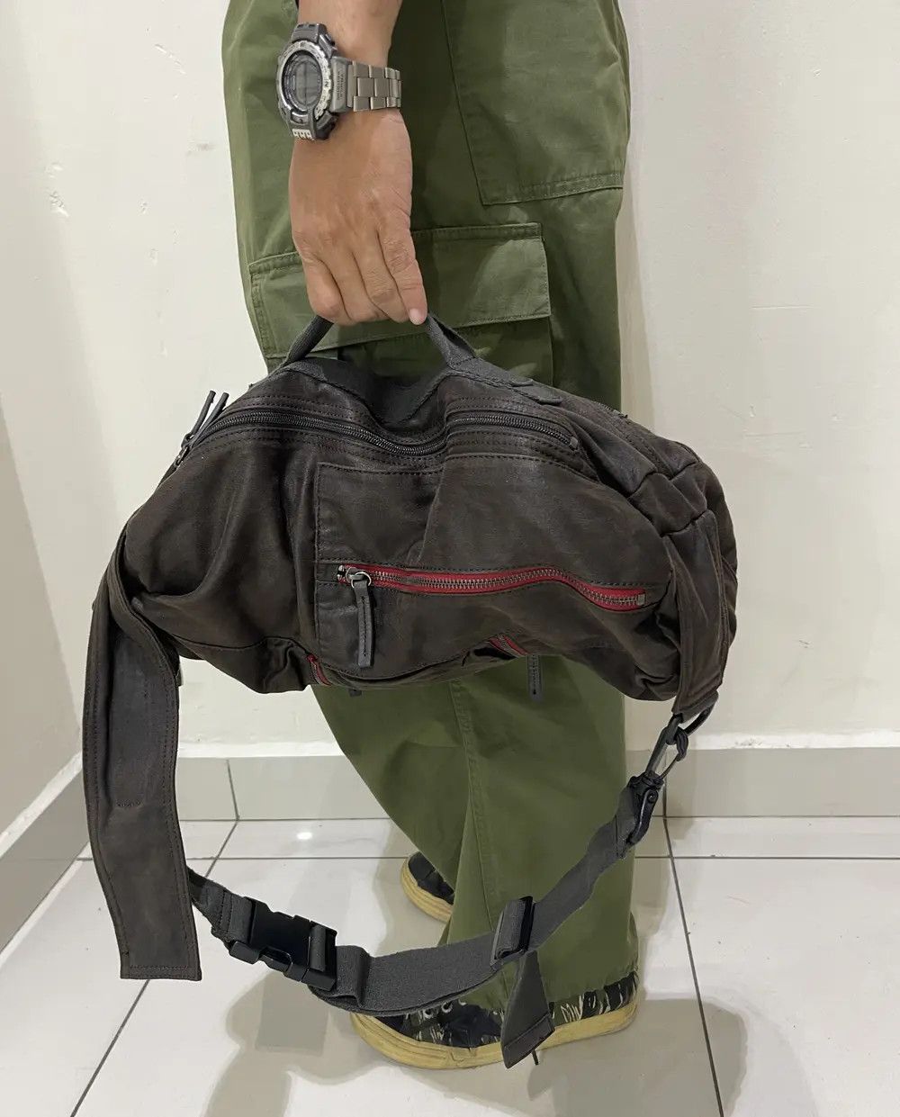 Japanese Brand VERY RARE🔥WAXED CROSSBODY TACTICAL ART BERG 2WAY Size ONE SIZE - 17 Thumbnail