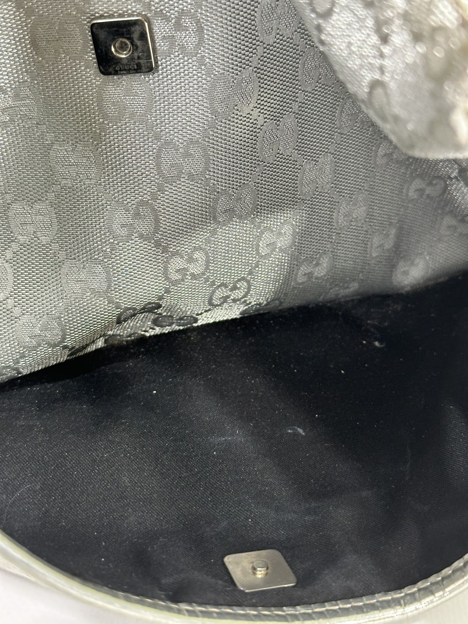 Gucci Gucci Messenger Bag GG Monogram Shiny Silver Leather Canvas Size ONE SIZE - 13 Thumbnail