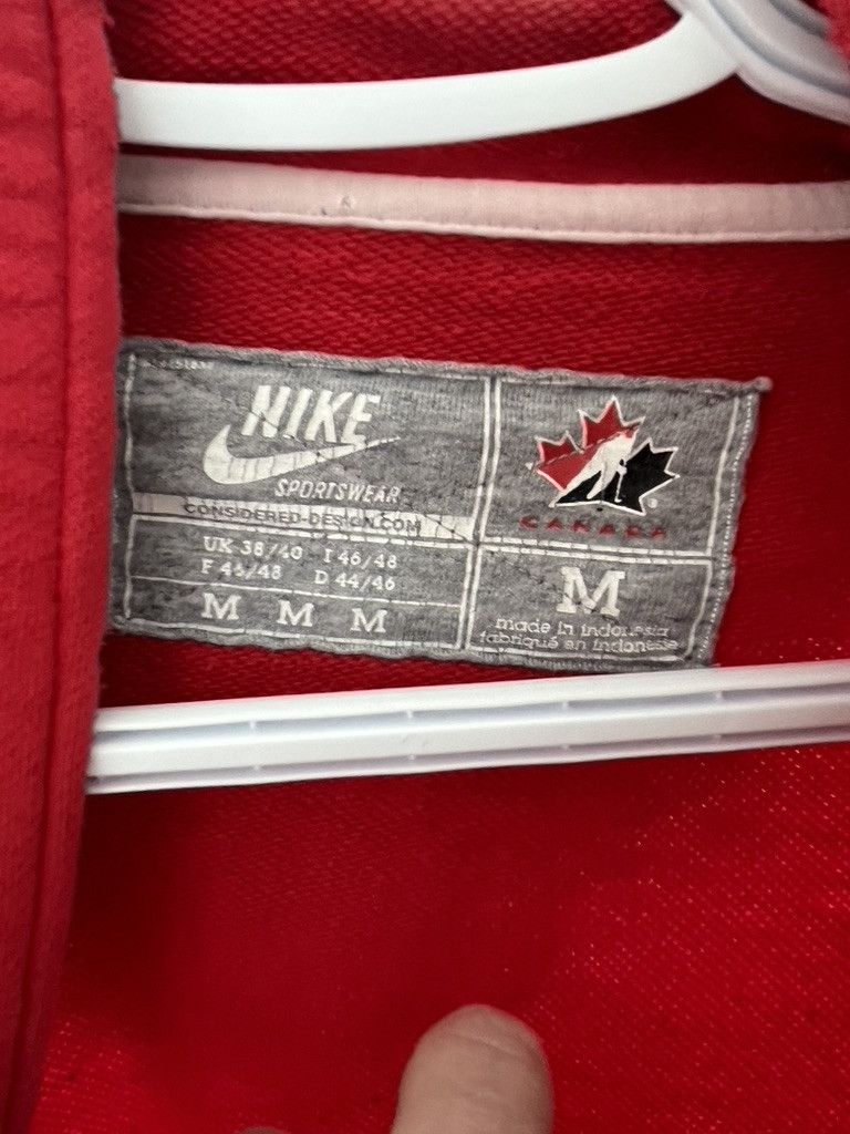 Vintage Nike Team Canda Zip-up