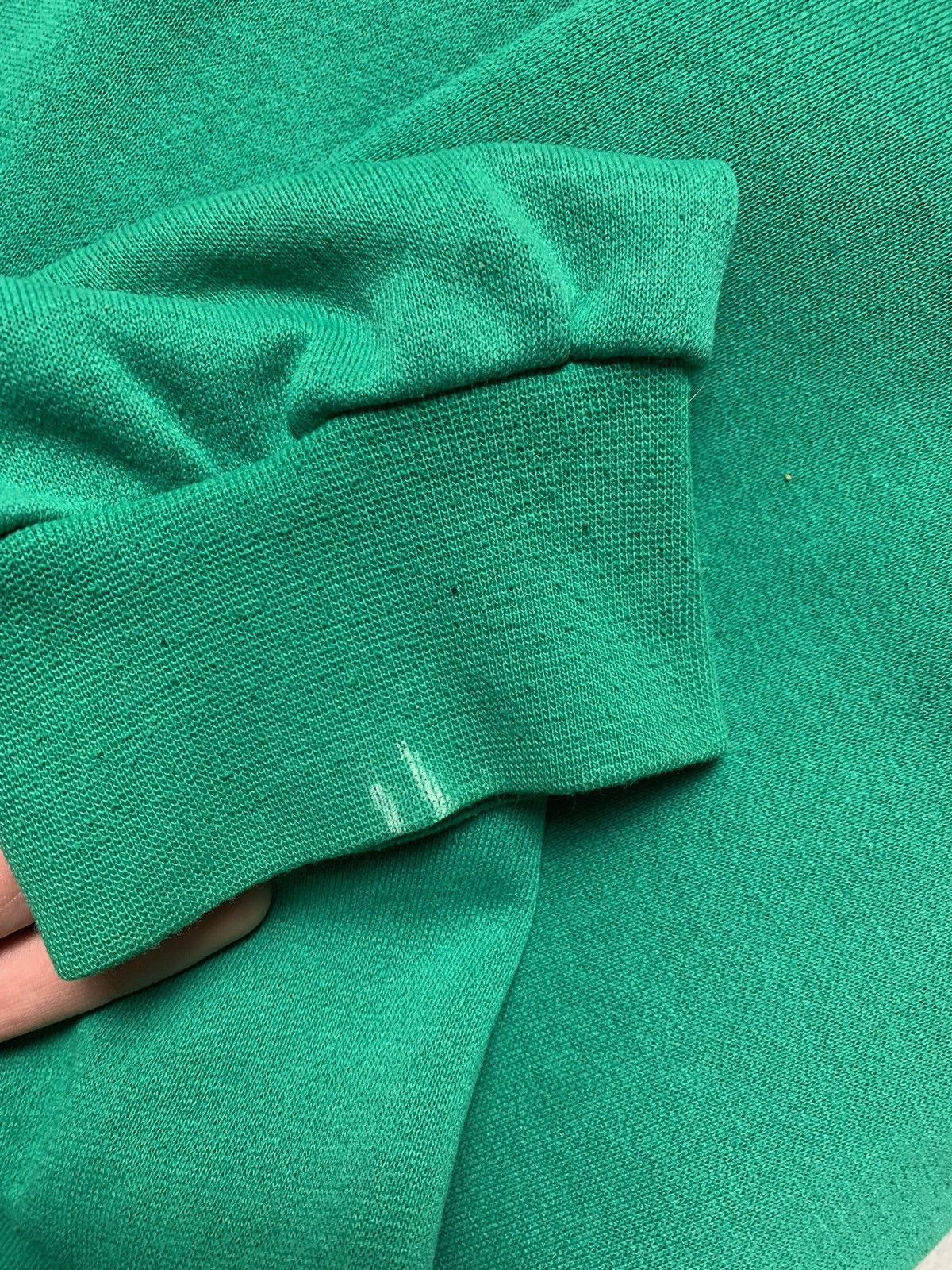 Umbro × Vintage Vintage Umbro Sweatshirt green rare big logo Celtic size XL Size US XL / EU 56 / 4 - 7 Thumbnail