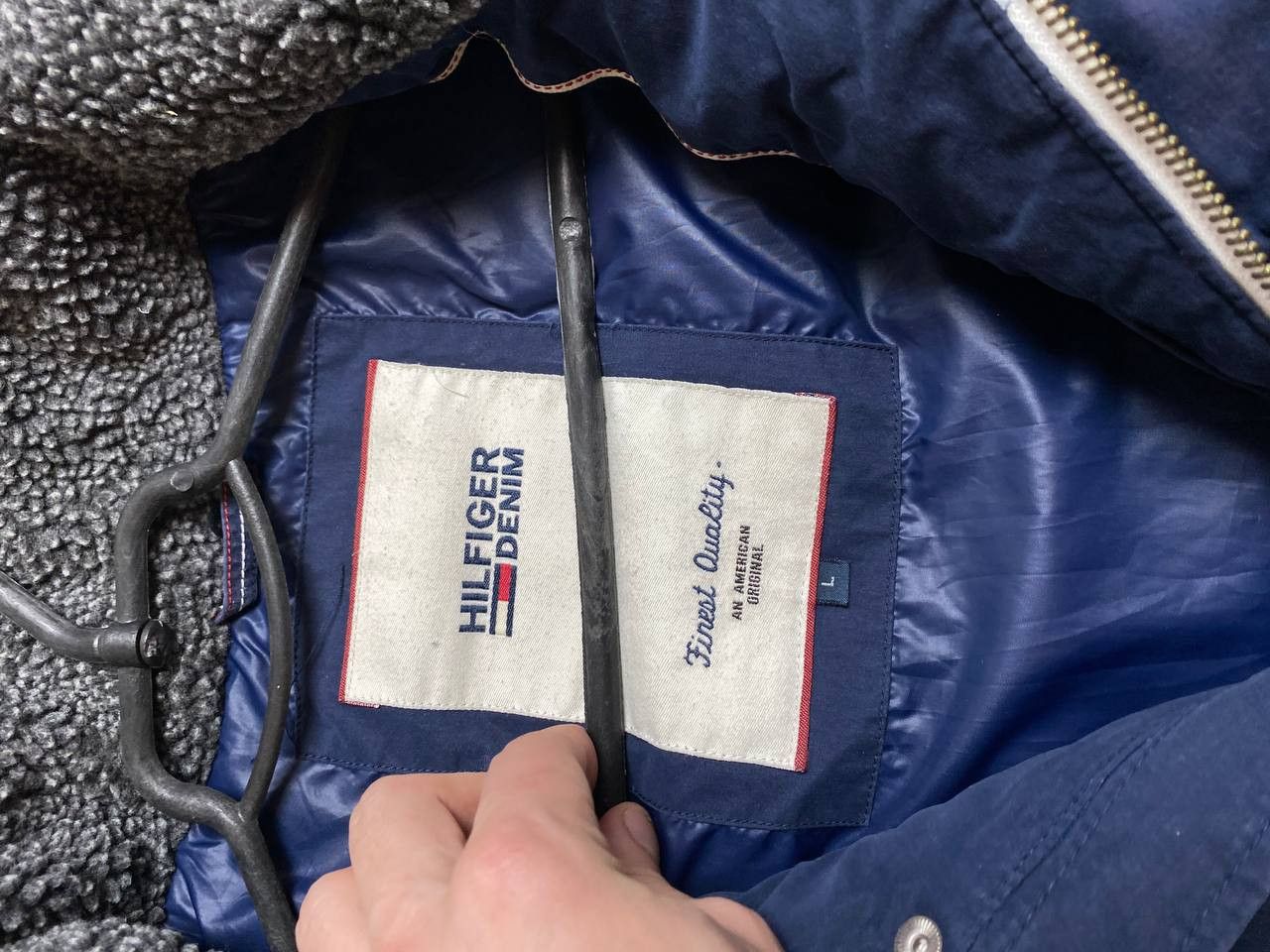 Tommy Hilfiger Vintage 90s Tommy Hilfiger Vest Size US L / EU 52-54 / 3 - 17 Thumbnail