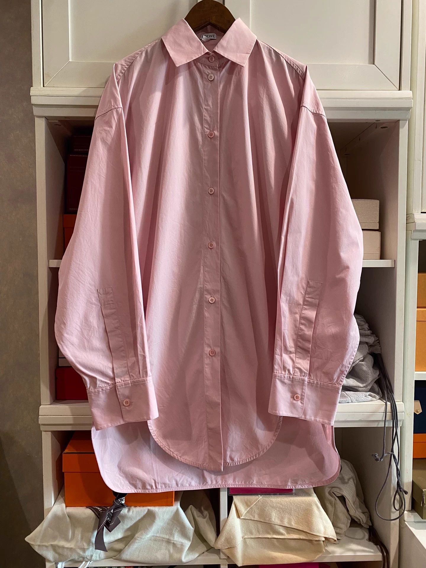 Loewe LOEWE new oversized curved hem shirt 34 Size XS / US 0-2 / IT 36-38 - 1 Thumbnail