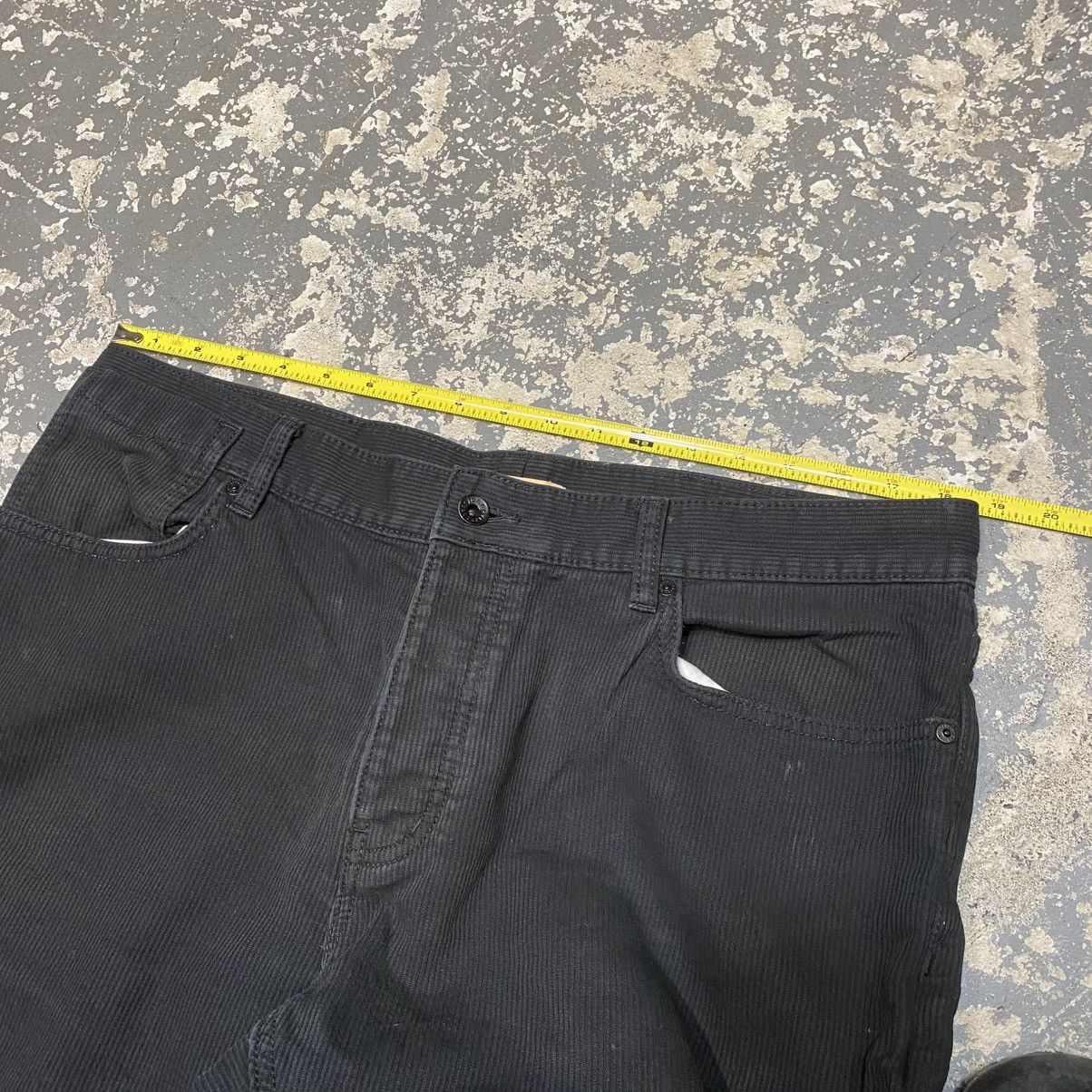 John Varvatos × Vintage Vintage John Varvatos Corduroy Black Archive Pants Size US 37 - 14 Thumbnail