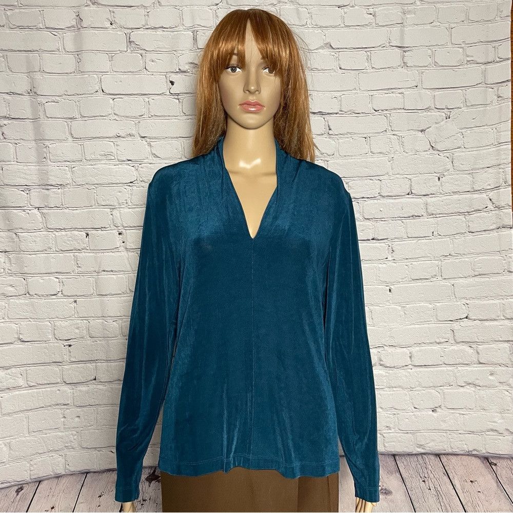 Chicos Chico's Travelers Turquoise Liquid Knit V-Neck Top Size 2 U Size L / US 10 / IT 46 - 1 Thumbnail