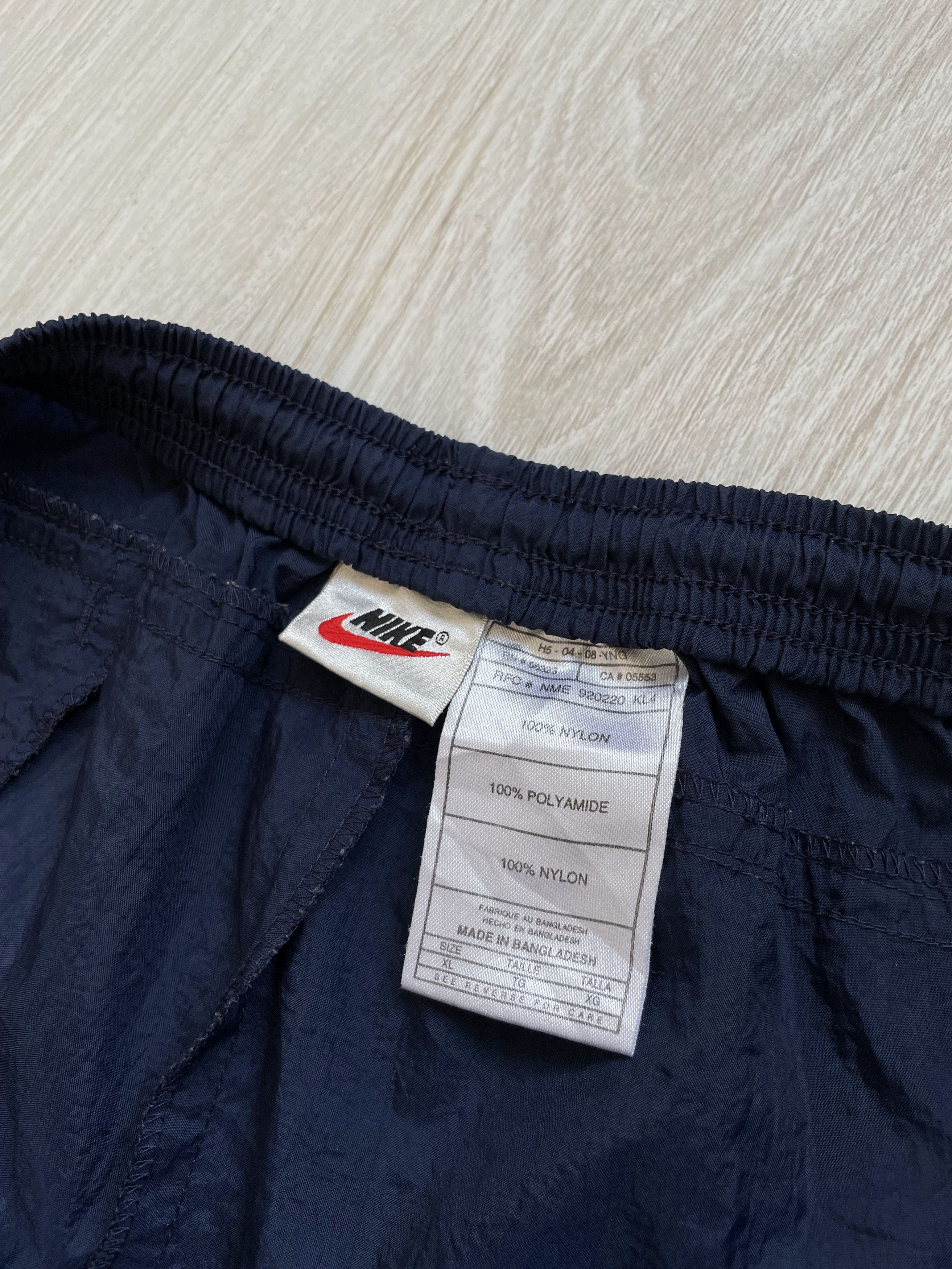 Nike Vintage 90s Nike Nylon Pants Mini Logo Size US 36 / EU 52 - 6 Thumbnail