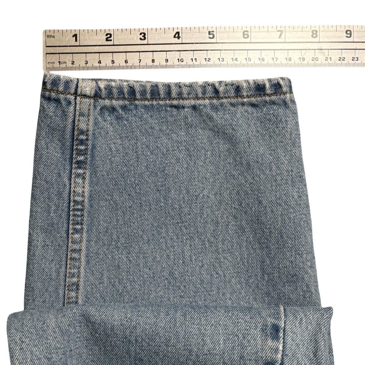 Levi's Vintage Levi's 550 Jeans Mens 38x30 Light Wash Blue Relaxed Size US 38 / EU 54 - 8 Thumbnail