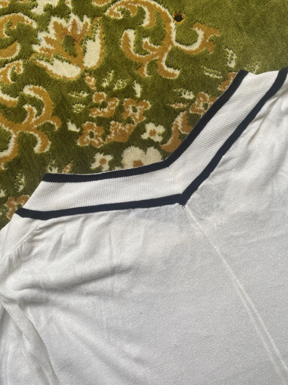 Frapbois 2000s – Frapbois White V Neck Blouse Size ONE SIZE - 8 Thumbnail