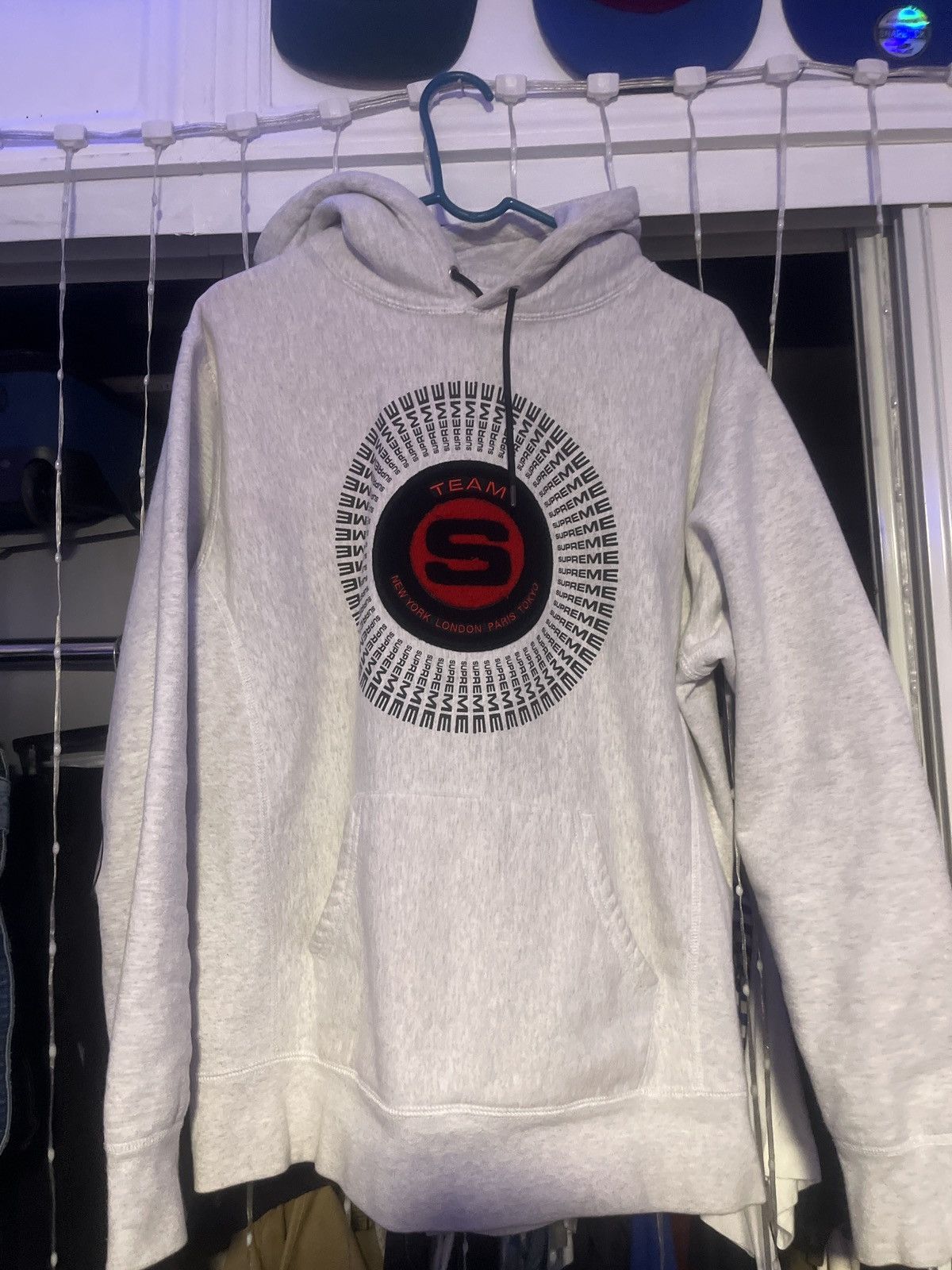 Supreme Supreme team hoodie Size US M / EU 48-50 / 2 - 1 Thumbnail