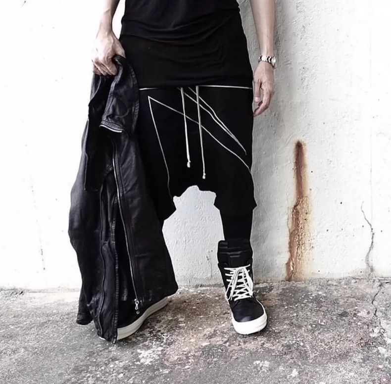 Rick Owens rick owens size US 48 Crease Ray Line Shorts 2502-Nextarro Size US 32 / EU 48 - 4 Thumbnail