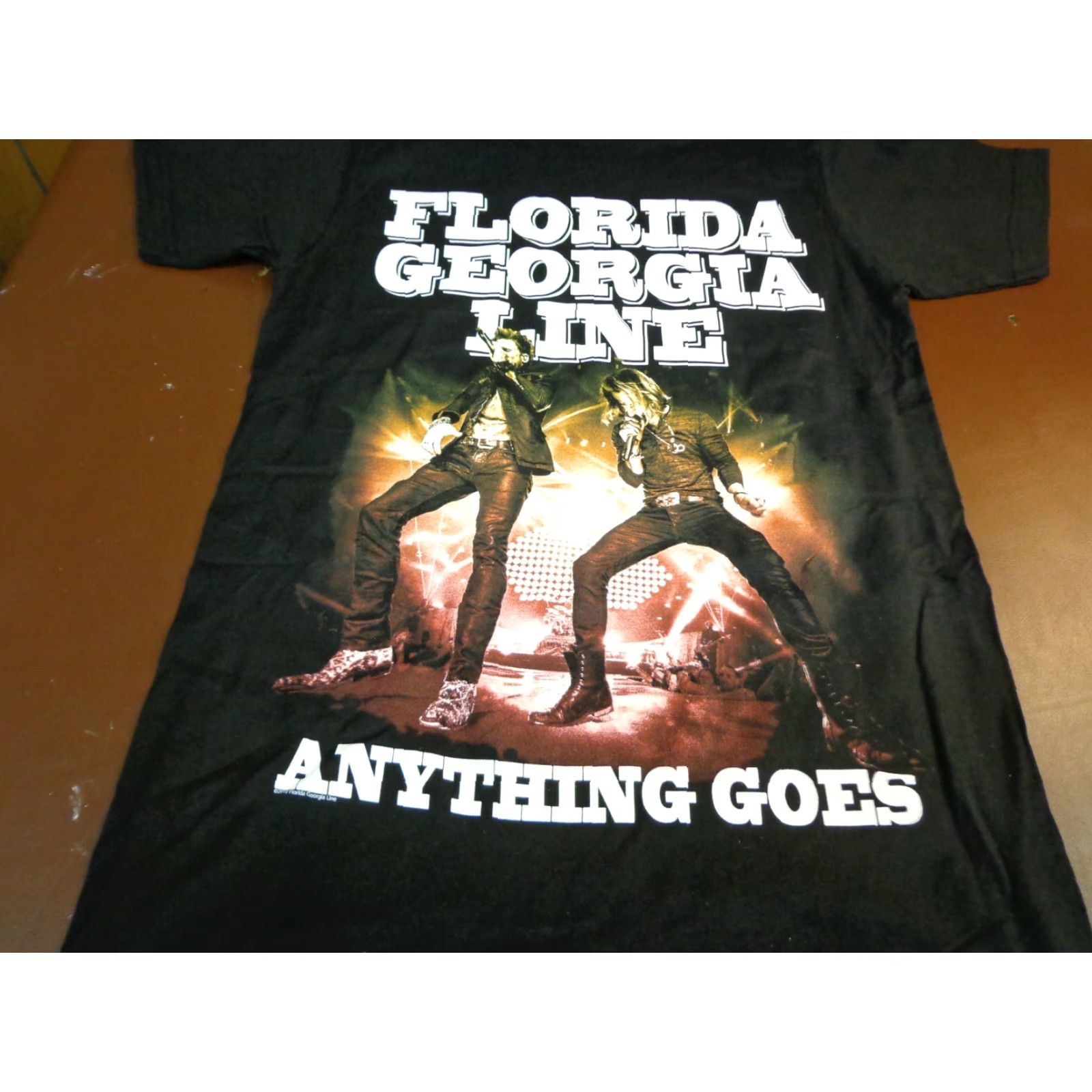 Tultex Florida Georgia Line THIS IS HOW WE CRUISE 2015 Anything Goes T Shirt S Black Graphic Tee Music Tultex Unisex Adults Short Sleeve Shirt Size US S / EU 44-46 / 1 - 2 Thumbnail
