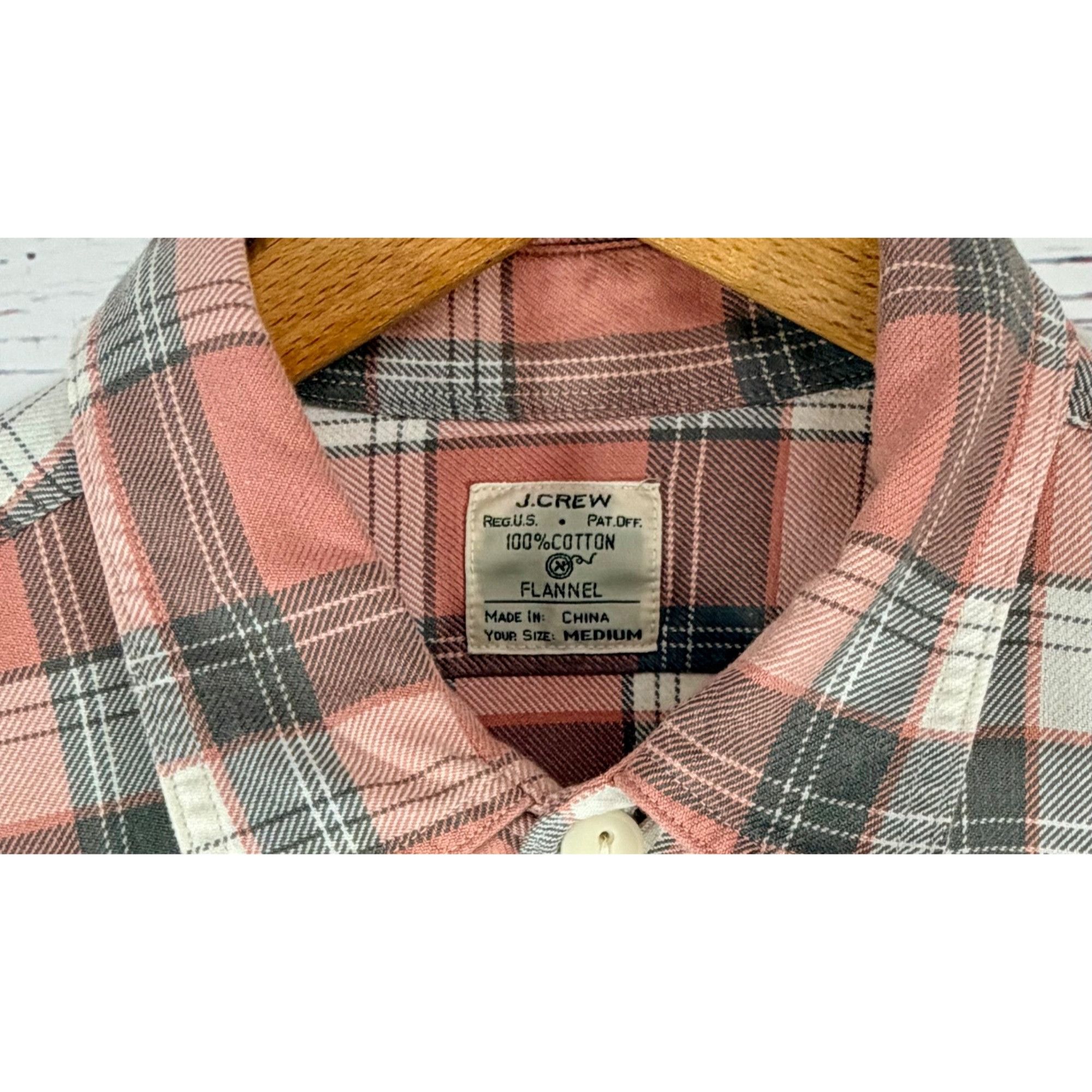 J.Crew J.Crew Pink Plaid Flannel Button-Up Shirt Medium 100% Cotton Size US M / EU 48-50 / 2 - 3 Thumbnail