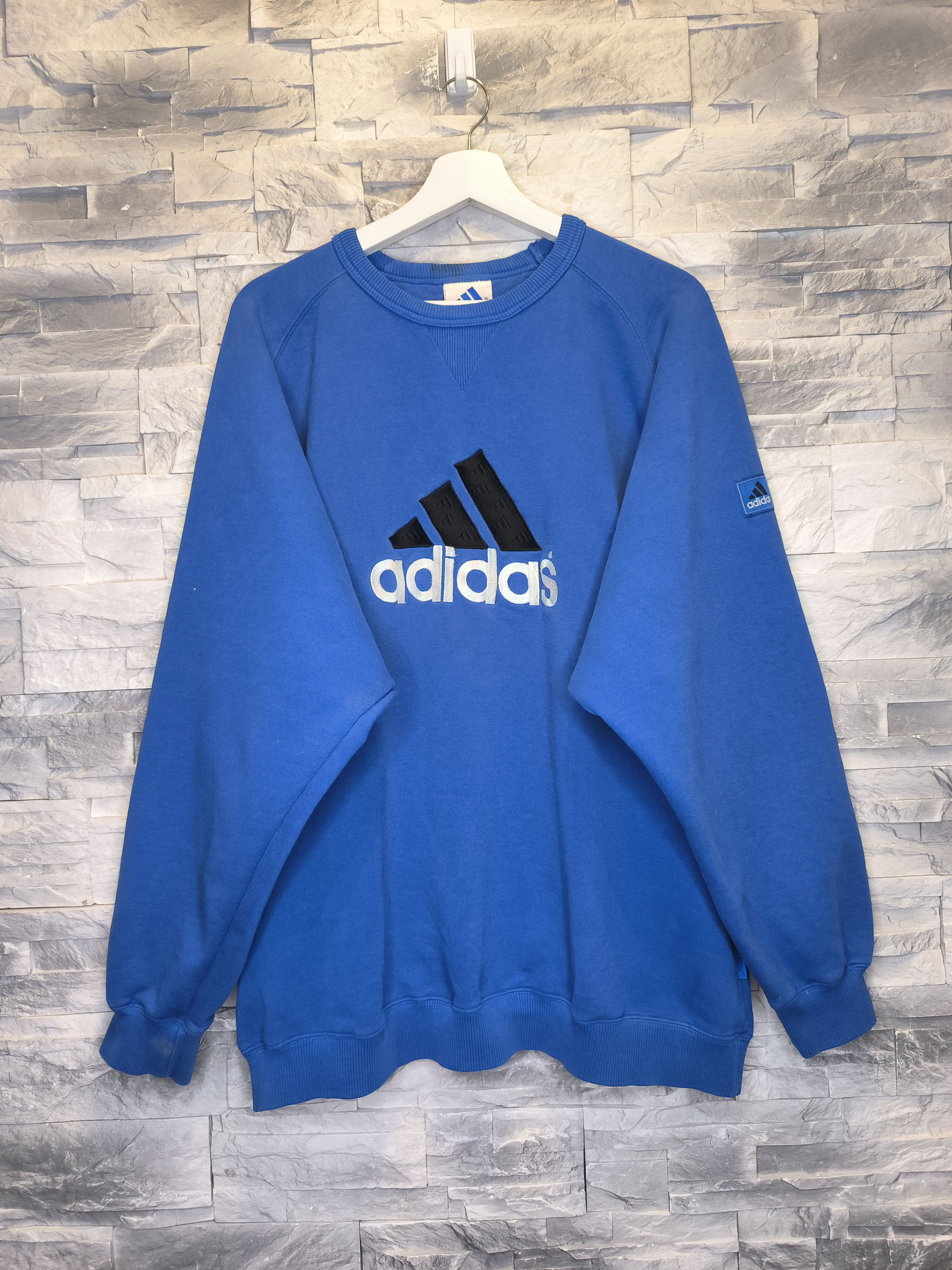 Adidas × Vintage Vintage Adidas 90s Crewneck Logo Sweatshirt Size US XL / EU 56 / 4 - 1 Thumbnail