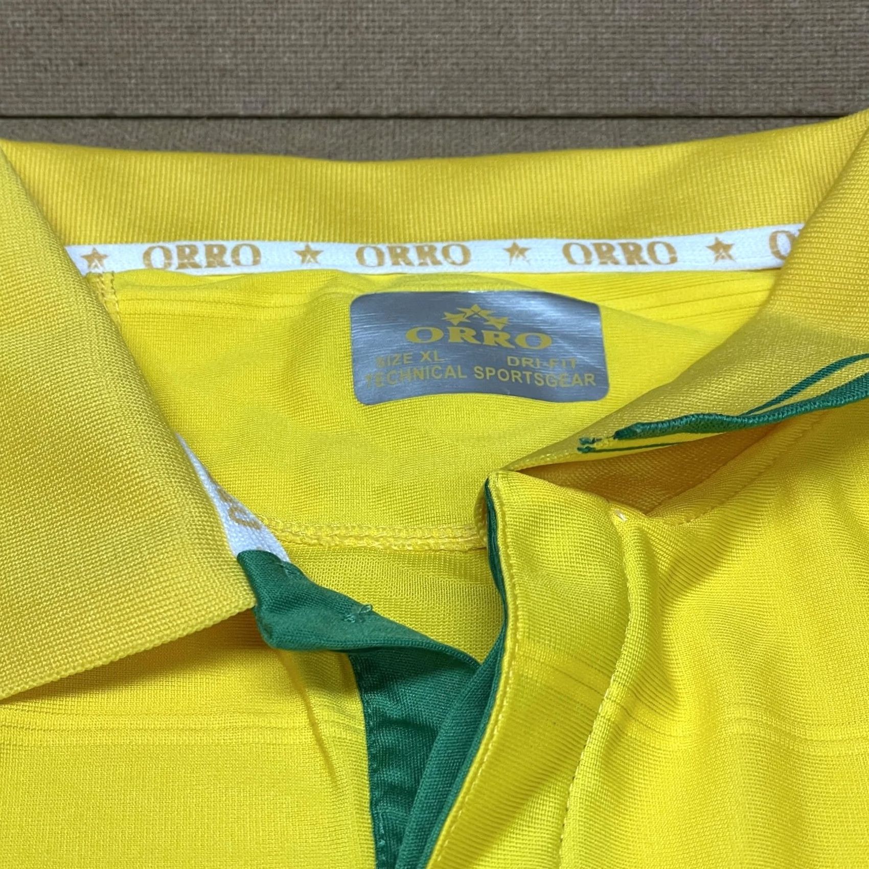 Vintage ORRO Polo Shirt Mens XL Yellow Dri-Fit Jamaica Embroidered Performance Golf Shirt Size US XL / EU 56 / 4 - 5 Thumbnail