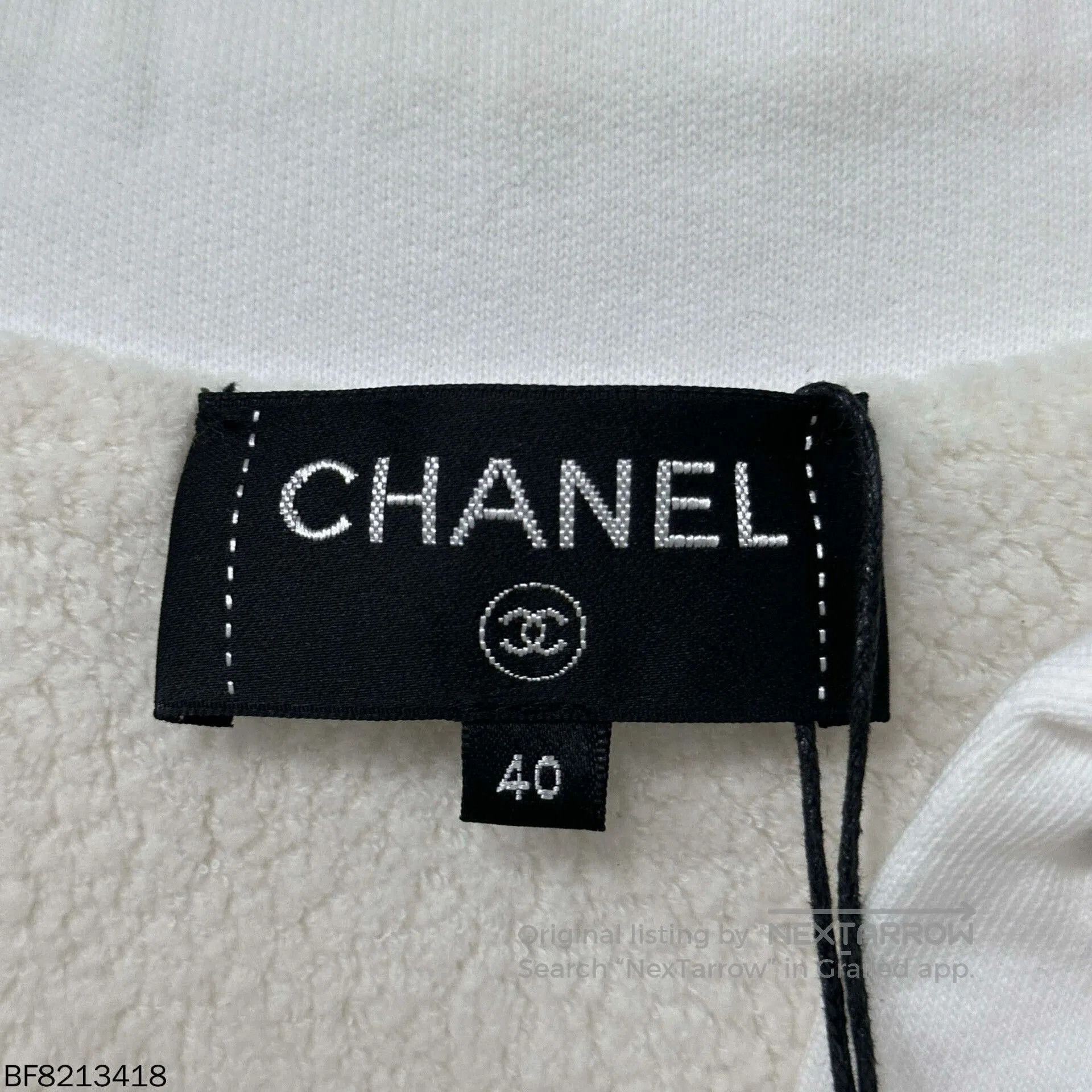 Chanel Chanel Rhinestone Letter Print Pullover. Size S / US 4 / IT 40 - 5 Thumbnail