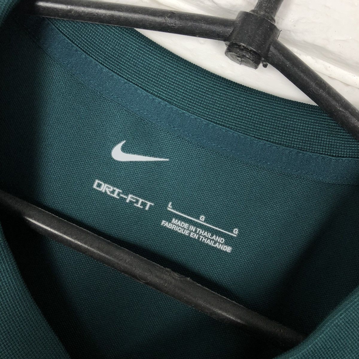 Nike Nike Liverpool 2022 training soccer jersey Size US L / EU 52-54 / 3 - 5 Thumbnail