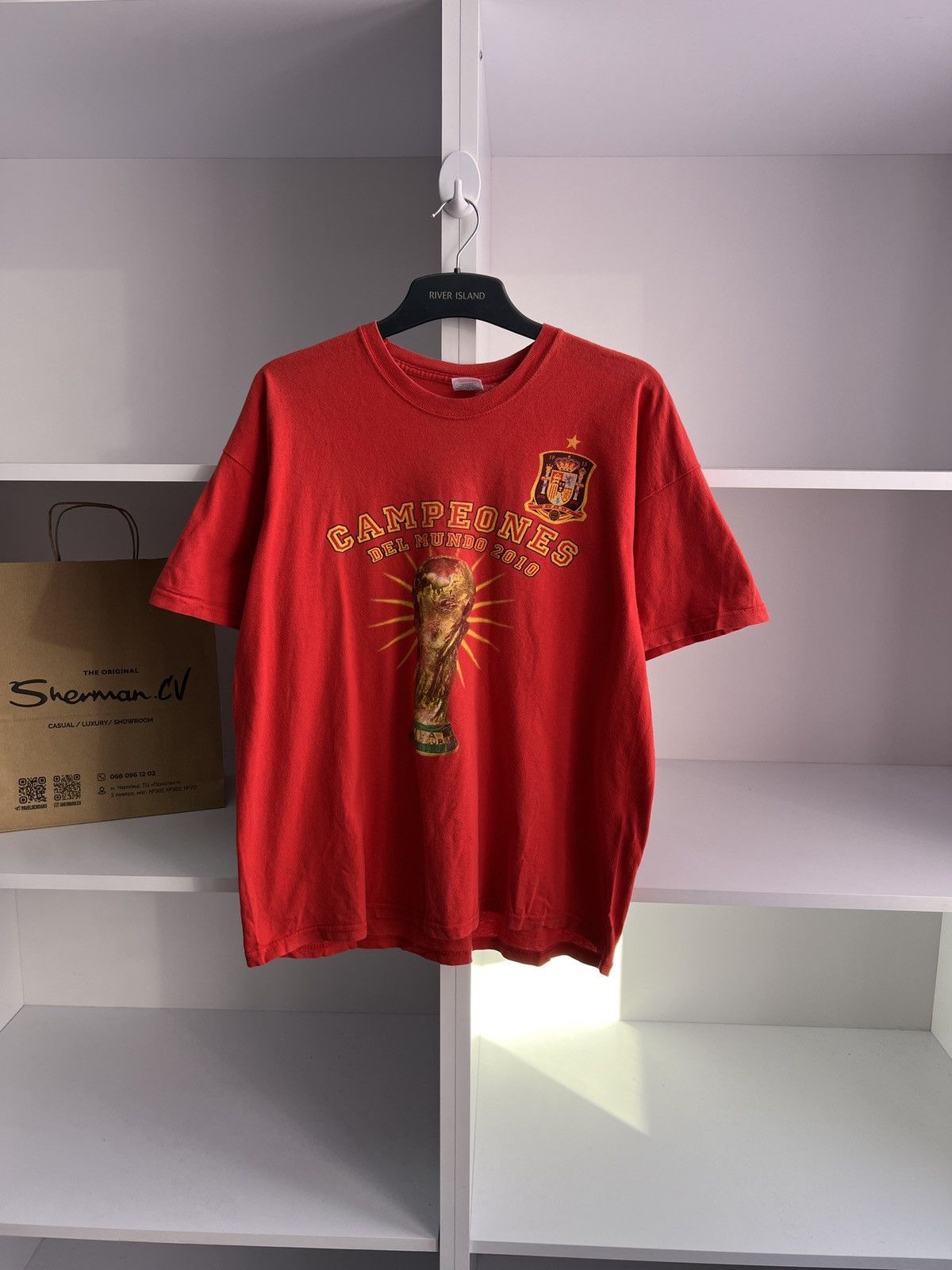 Vintage Vintage Spain Campeones 2010 world cup tee Size US XL / EU 56 / 4 - 1 Thumbnail