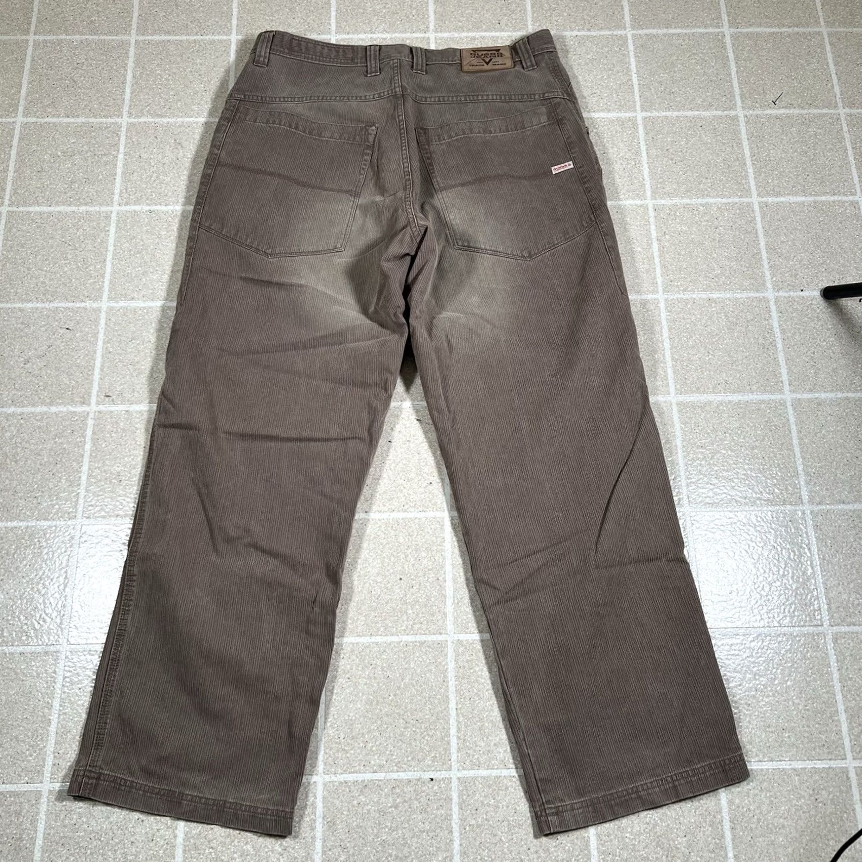 Guess VINTAGE GUESS USA Jeans Baggy Wide-Leg Brown 36 x 32 Mens Jeans Wide-Leg Brown 90s Skate Grunge Style USA Mens Jeans 36 32 Brown Size US 36 / EU 52 - 2 Thumbnail