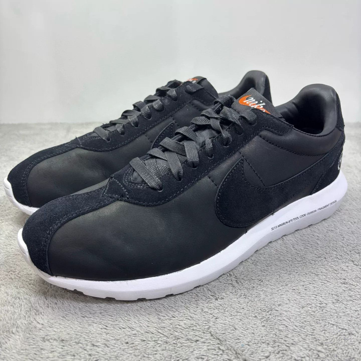 Nike Nike Black Lowtop Sneakers 43 Men Size US 10 / EU 43 - 1 Thumbnail