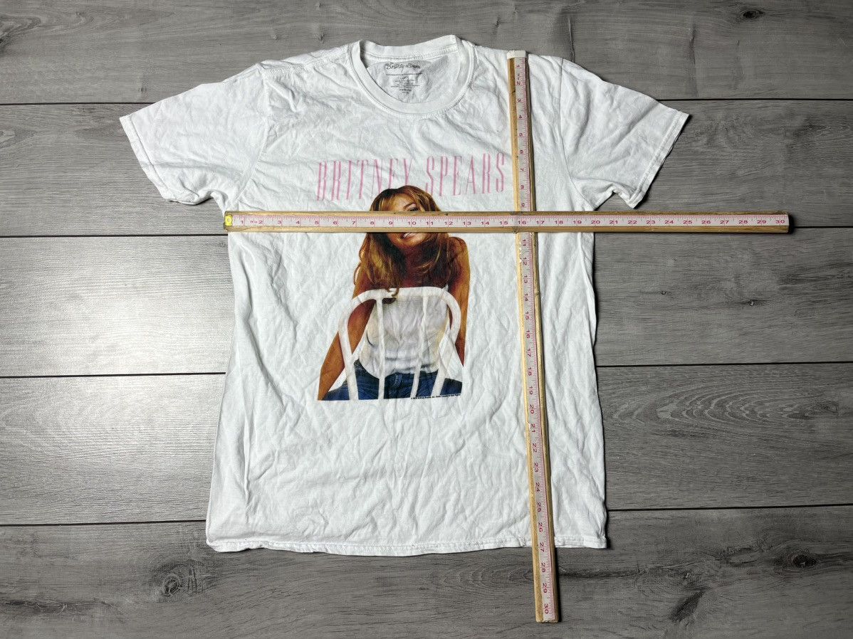 Band Tees Britney Spirce Tshirt rap band tee size Large Size US L / EU 52-54 / 3 - 6 Thumbnail