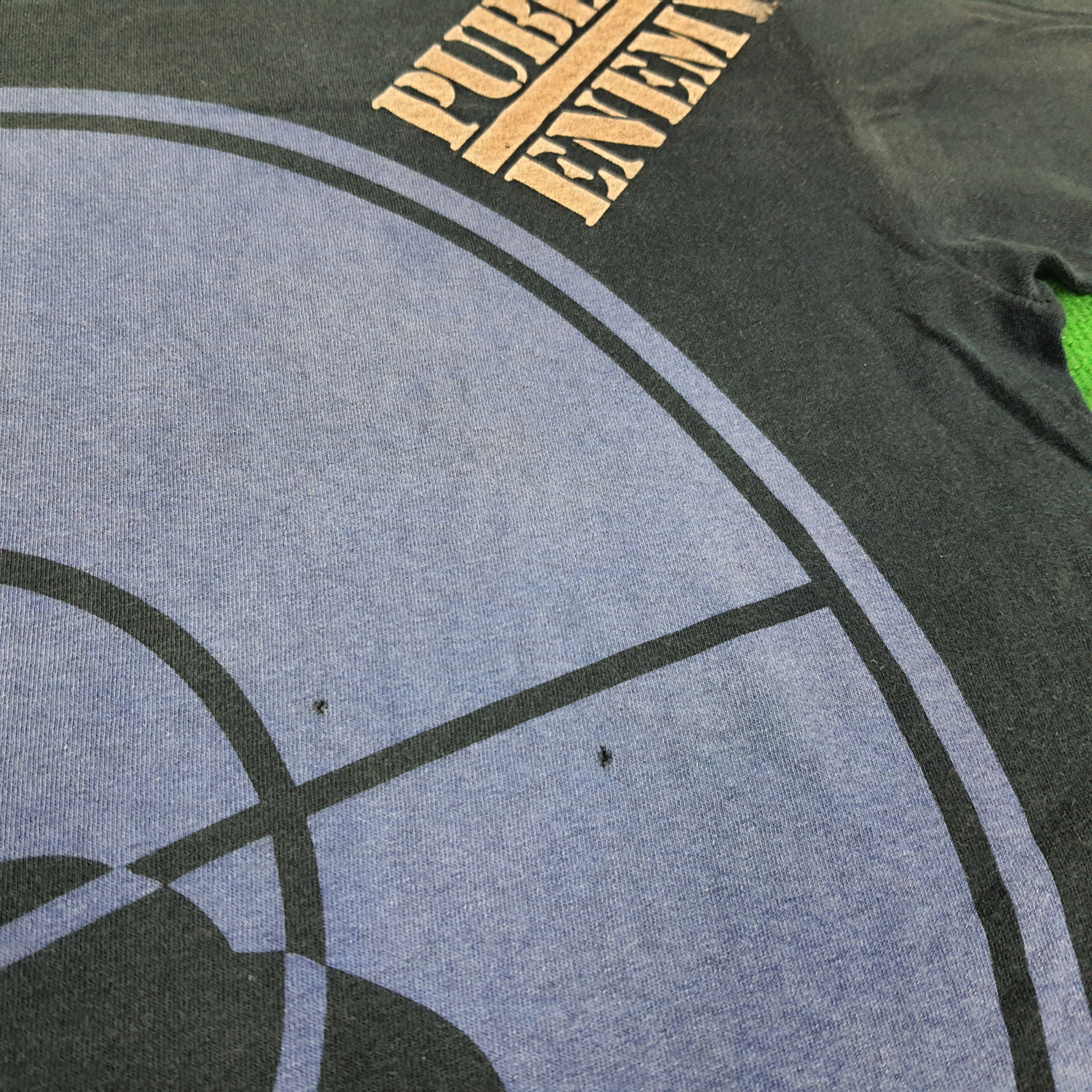 Public Enemy × Rap Tees × Vintage Vintage Public Enemy Planet Earth 2013 Tour Tshirt Size US L / EU 52-54 / 3 - 2 Thumbnail