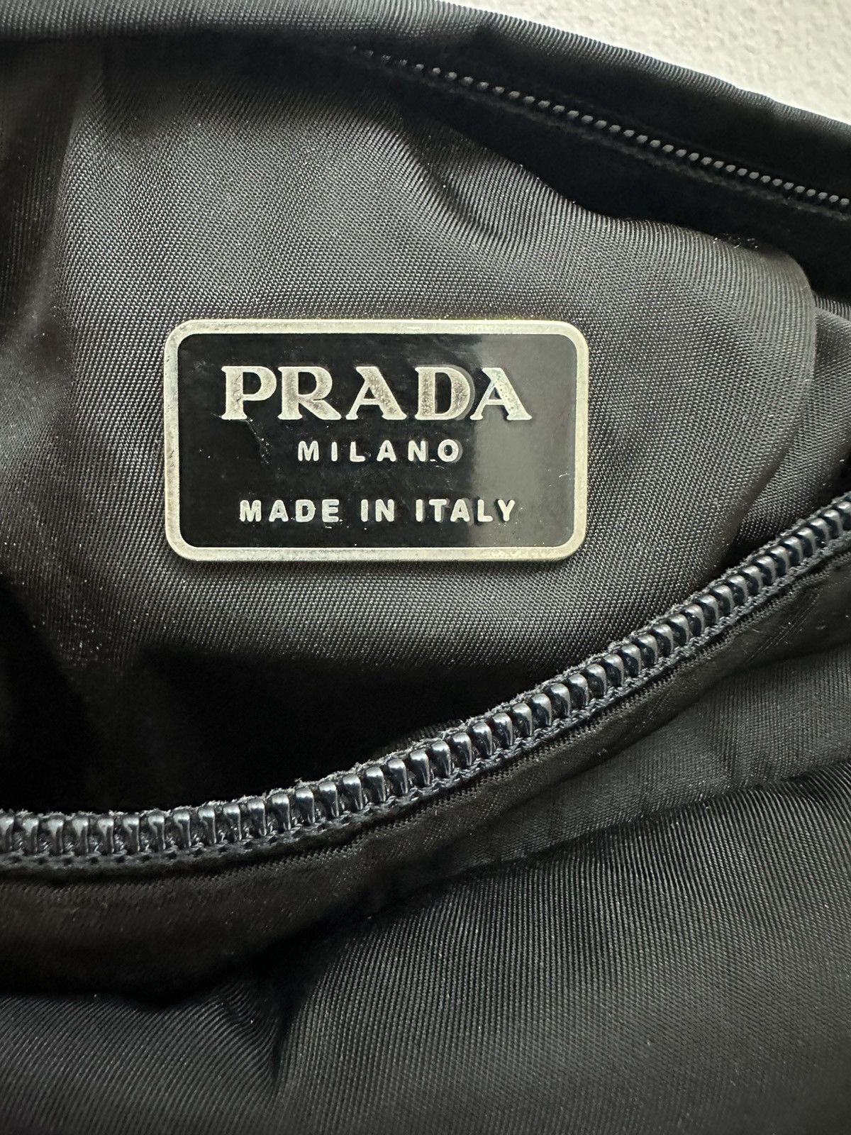Prada RARE ‼️ Vintage Prada Shoulder Sling Bag Size ONE SIZE - 5 Thumbnail