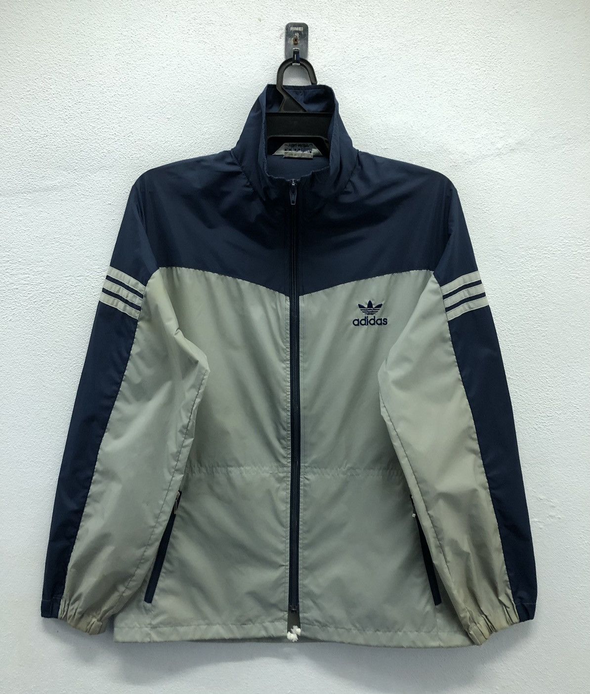 Vintage Vintage Produced by Descente Under Adidas License Jacket Size US M / EU 48-50 / 2 - 1 Thumbnail