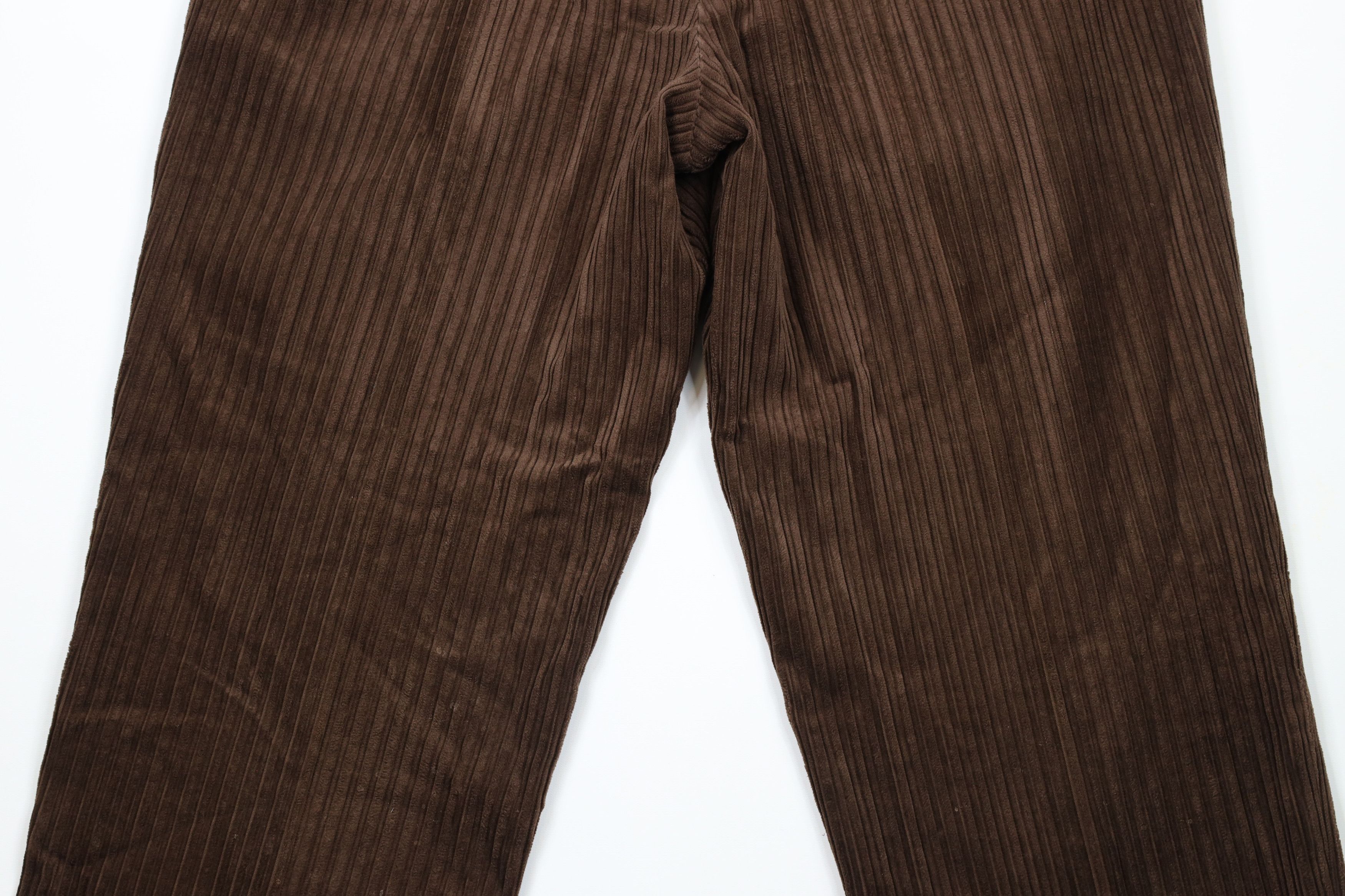 Vintage Vintage 90s Streetwear Pleated Wide Leg Corduroy Pants Size US 36 / EU 52 - 9 Thumbnail