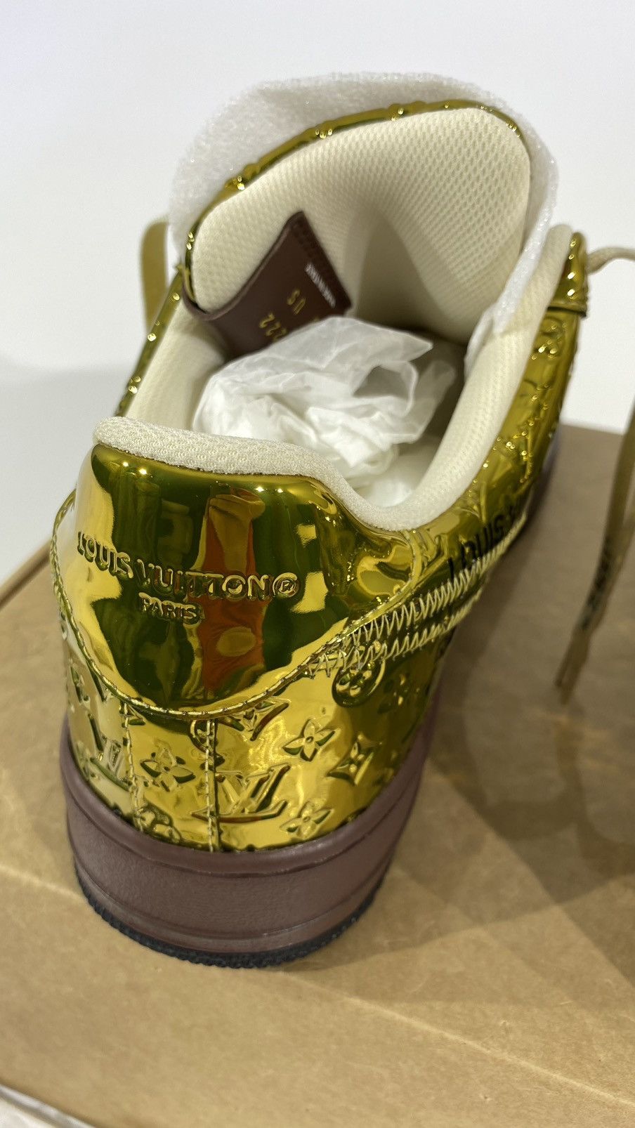 Louis Vuitton Louis Vuitton X Nike 10 Air Force 1 Gold Metallic Size US 10 / EU 43 - 7 Thumbnail