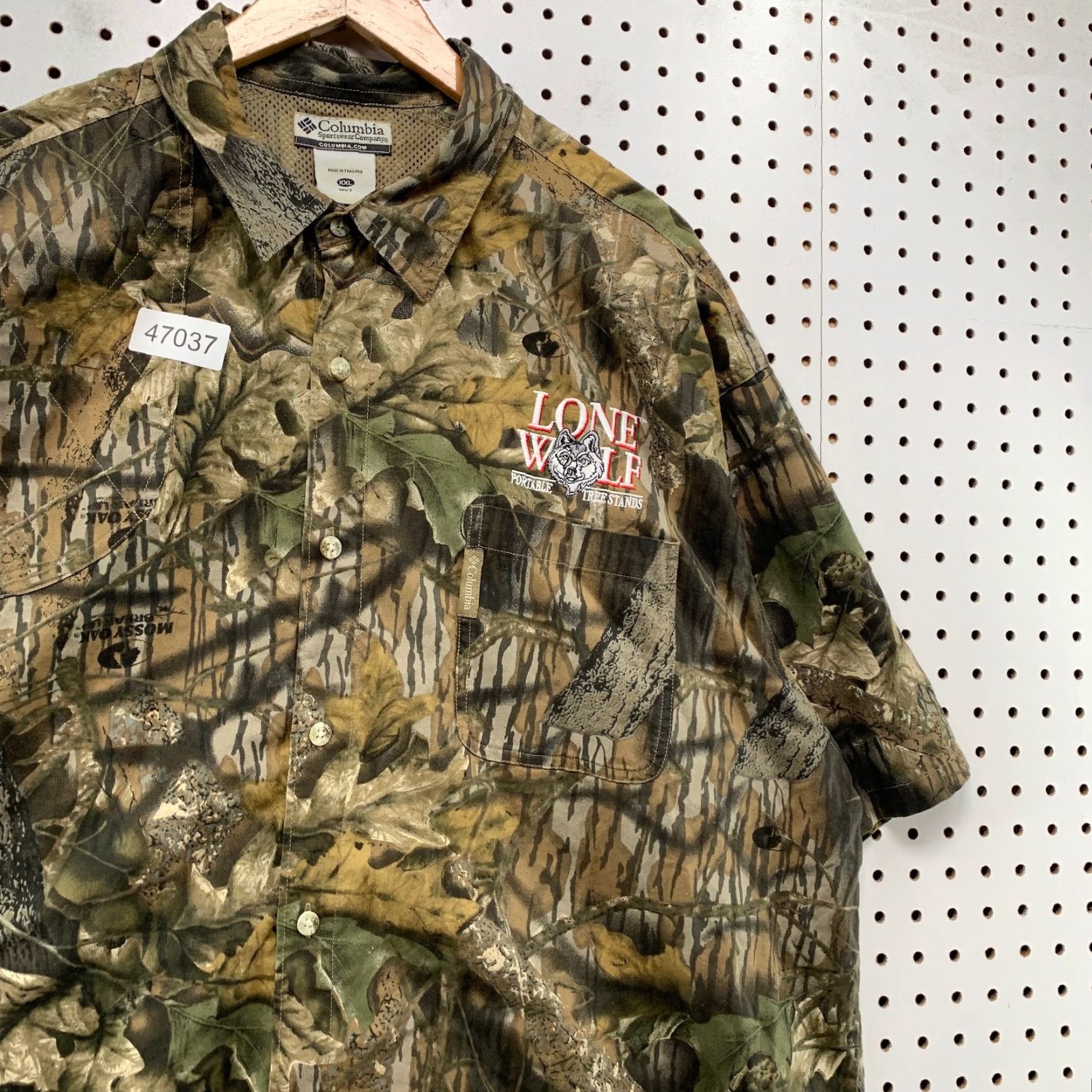 LONE WOLF Columbia Shirt Mens 2XL Camouflage Lone Wolf Tree Stand Vented Outdoor Beige Cotton Button-Up Outdoor Mens Size US XXL / EU 58 / 5 - 5 Thumbnail
