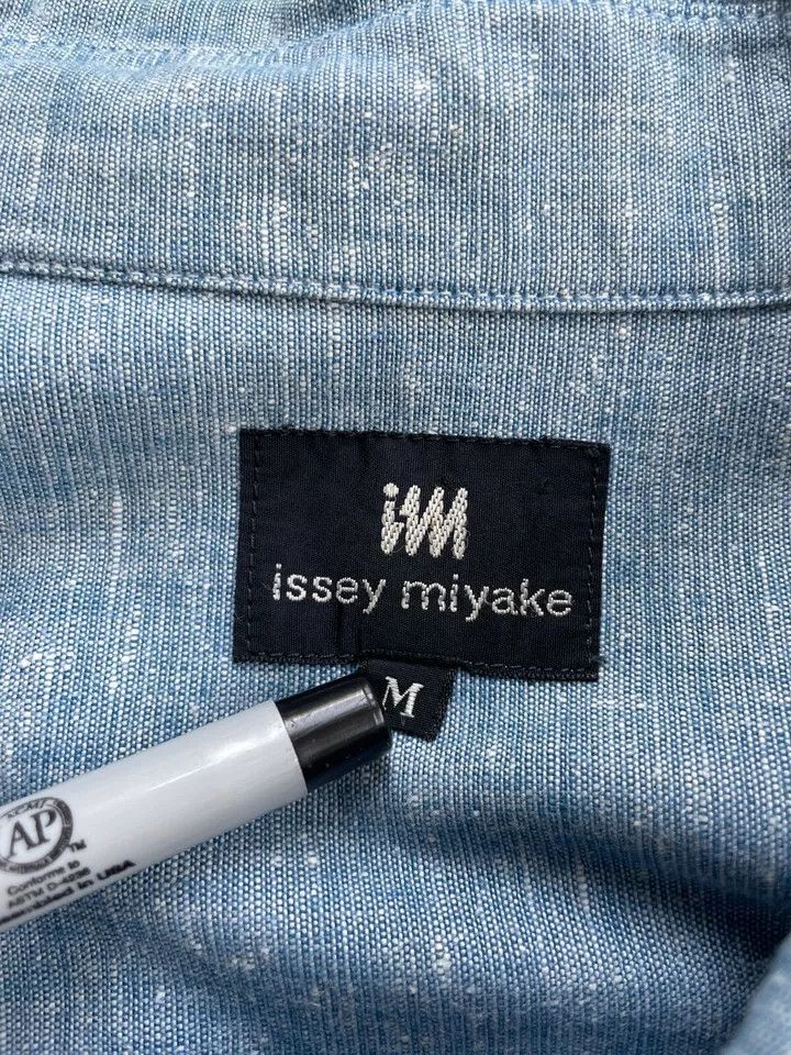 Issey Miyake Issey Miyake Light Blue Shirt Size US M / EU 48-50 / 2 - 5 Thumbnail