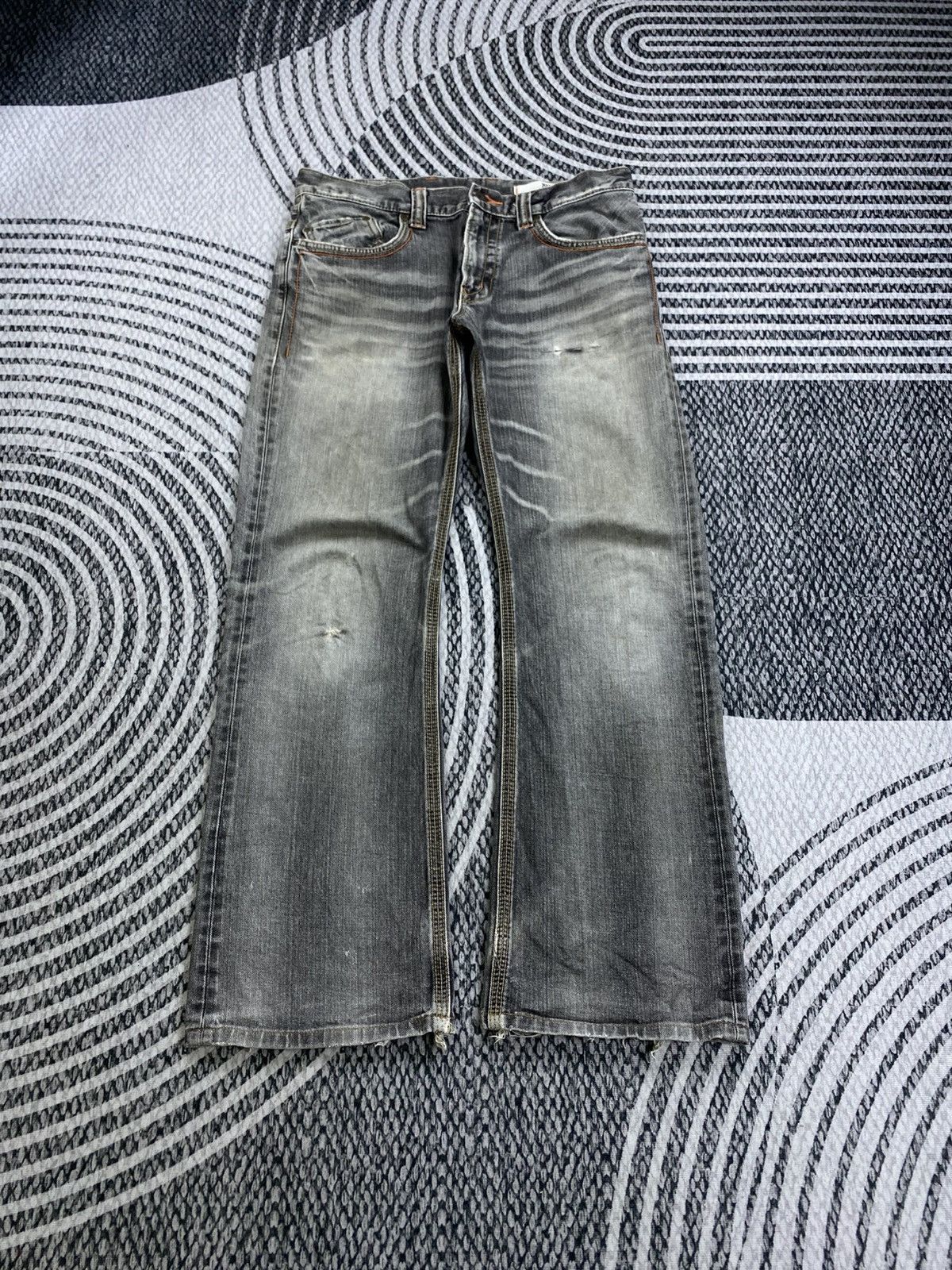 Edwin Vintage Edwin Wash Grey Distressed Denim Pants Size US 35 - 1 Thumbnail