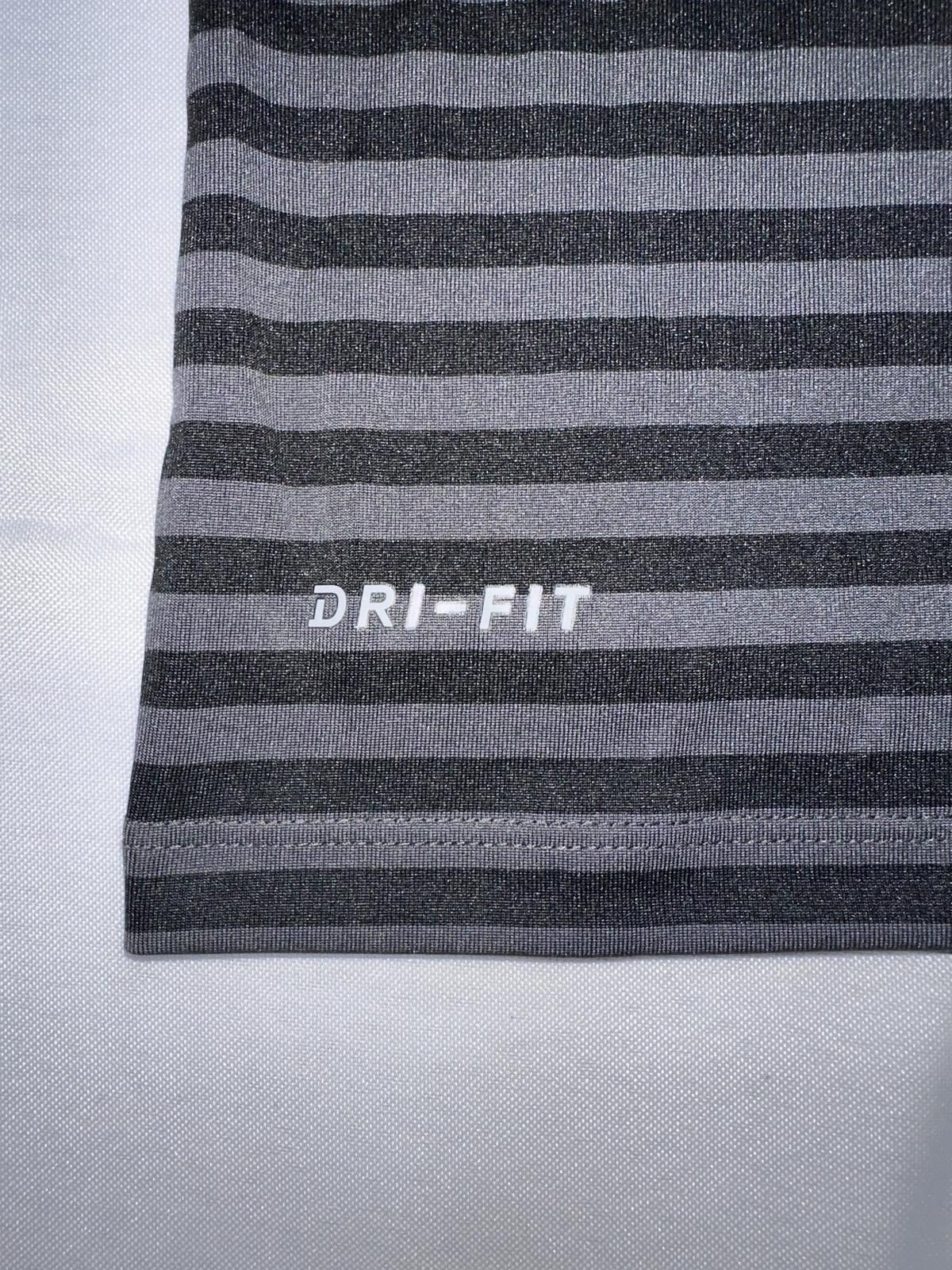 Nike Nike Men's Dry Victory Polo Stripe Left Chest Size US L / EU 52-54 / 3 - 3 Thumbnail