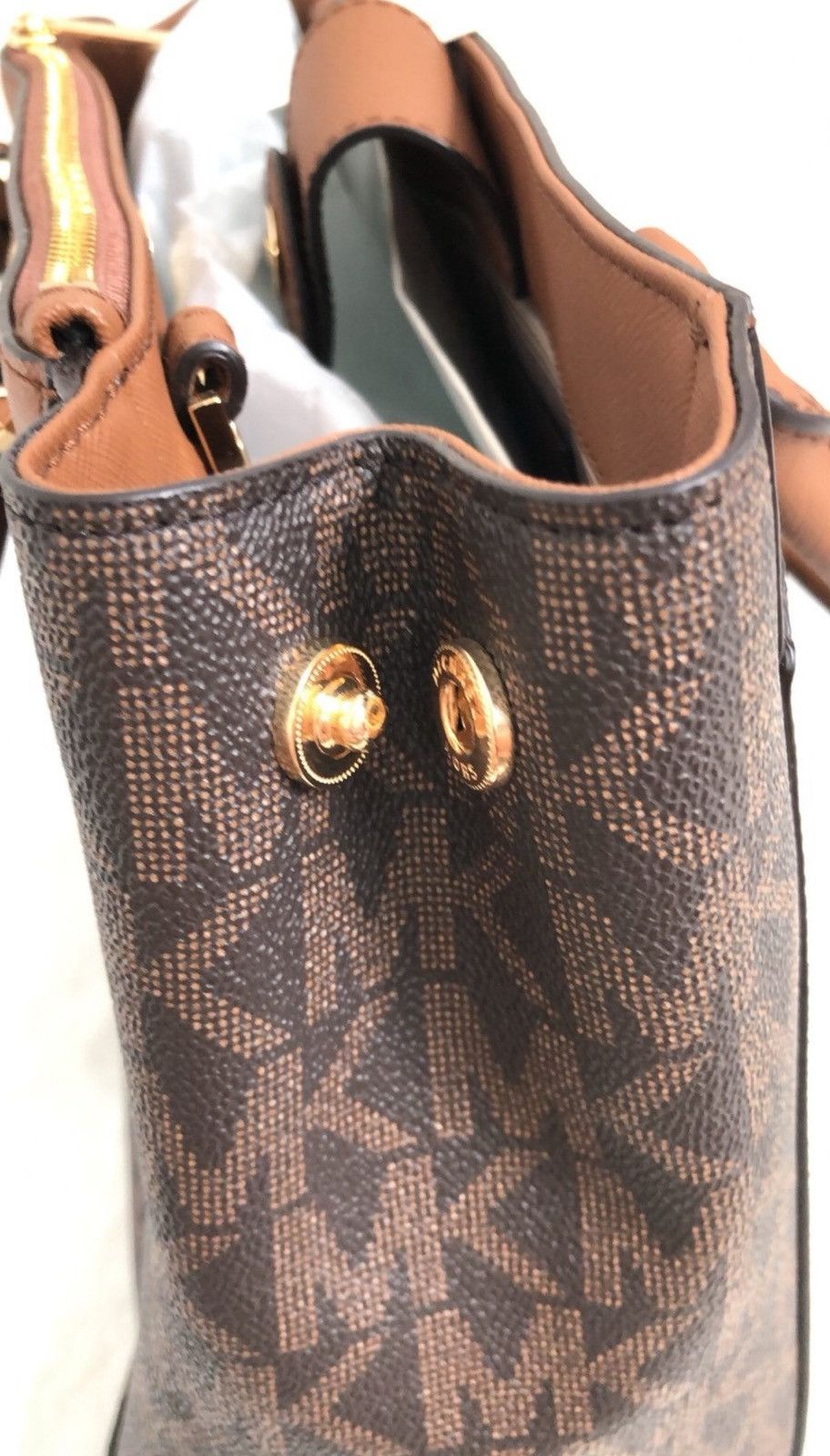 Michael Kors Michael Kors Gibson Satchel Bag Size ONE SIZE - 9 Thumbnail