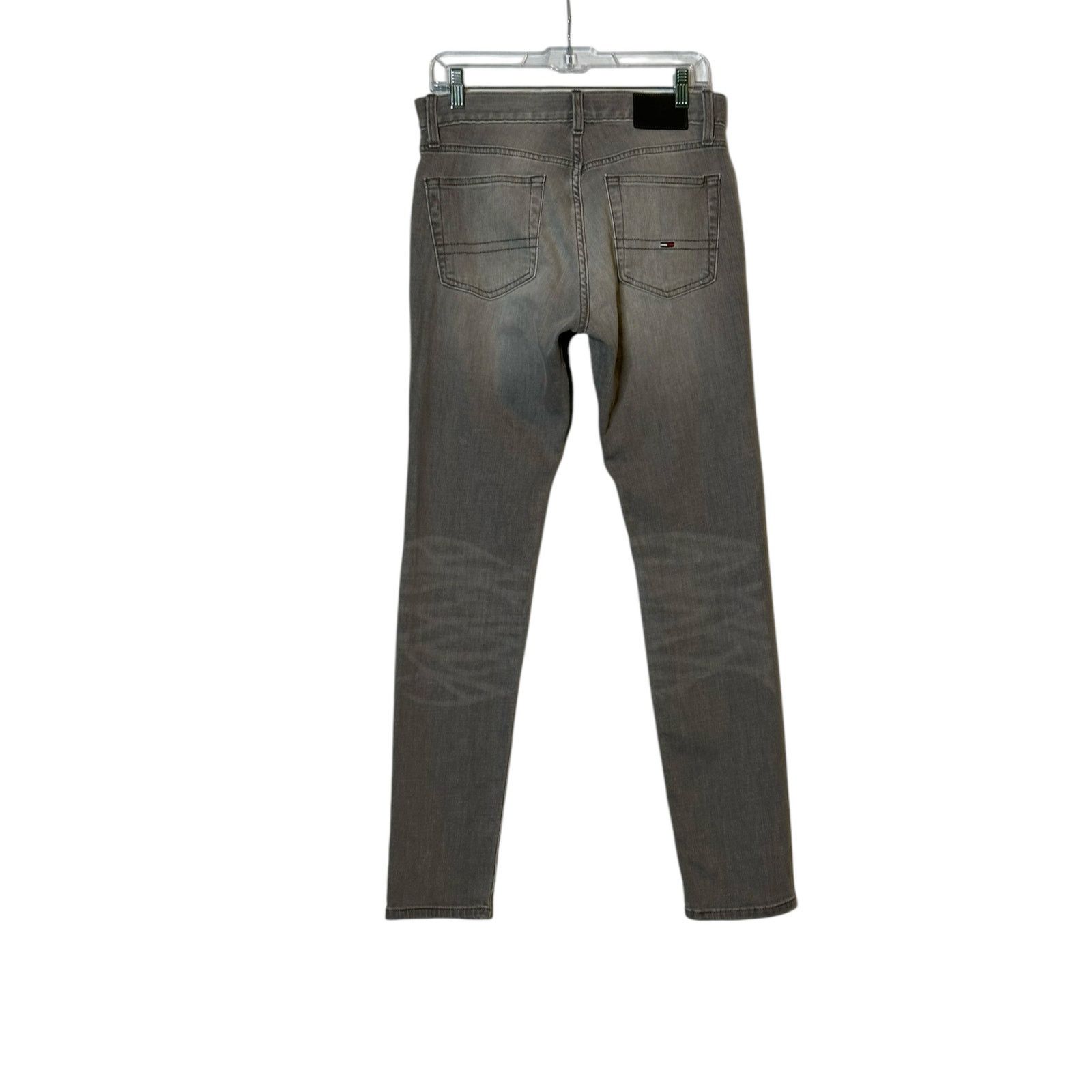 Tommy Hilfiger Tommy Hilfiger men gray slim fit tapered legs jeans size 30 Size US 30 / EU 46 - 2 Thumbnail