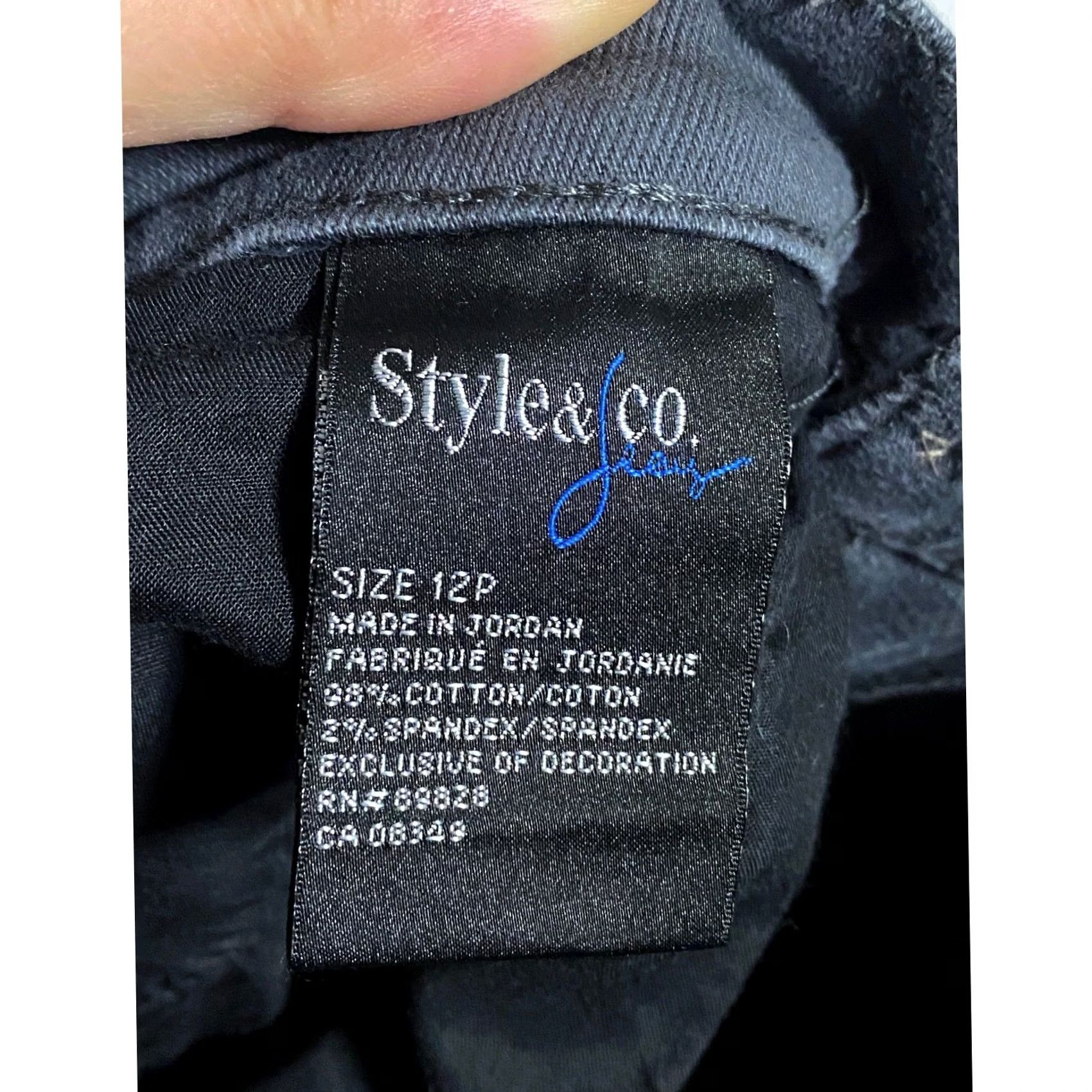 Vintage Style&Co Gray Denim Jeans 12 Petite Easy Fit Straight Leg Cotton Blend 5-Pocket Womens 28in Inseam Stretch Charcoal Wash Size 30" / US 8 / IT 44 - 6 Thumbnail