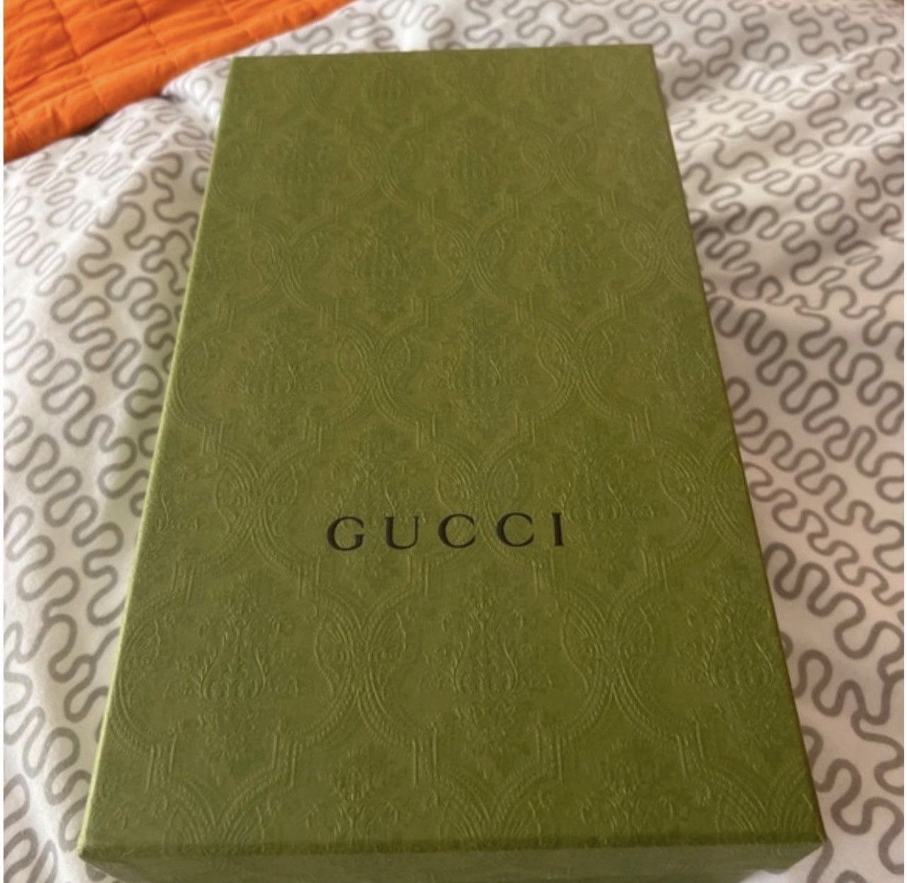 Gucci Gucci white bee sneakers Size US 10 / EU 43 - 4 Thumbnail