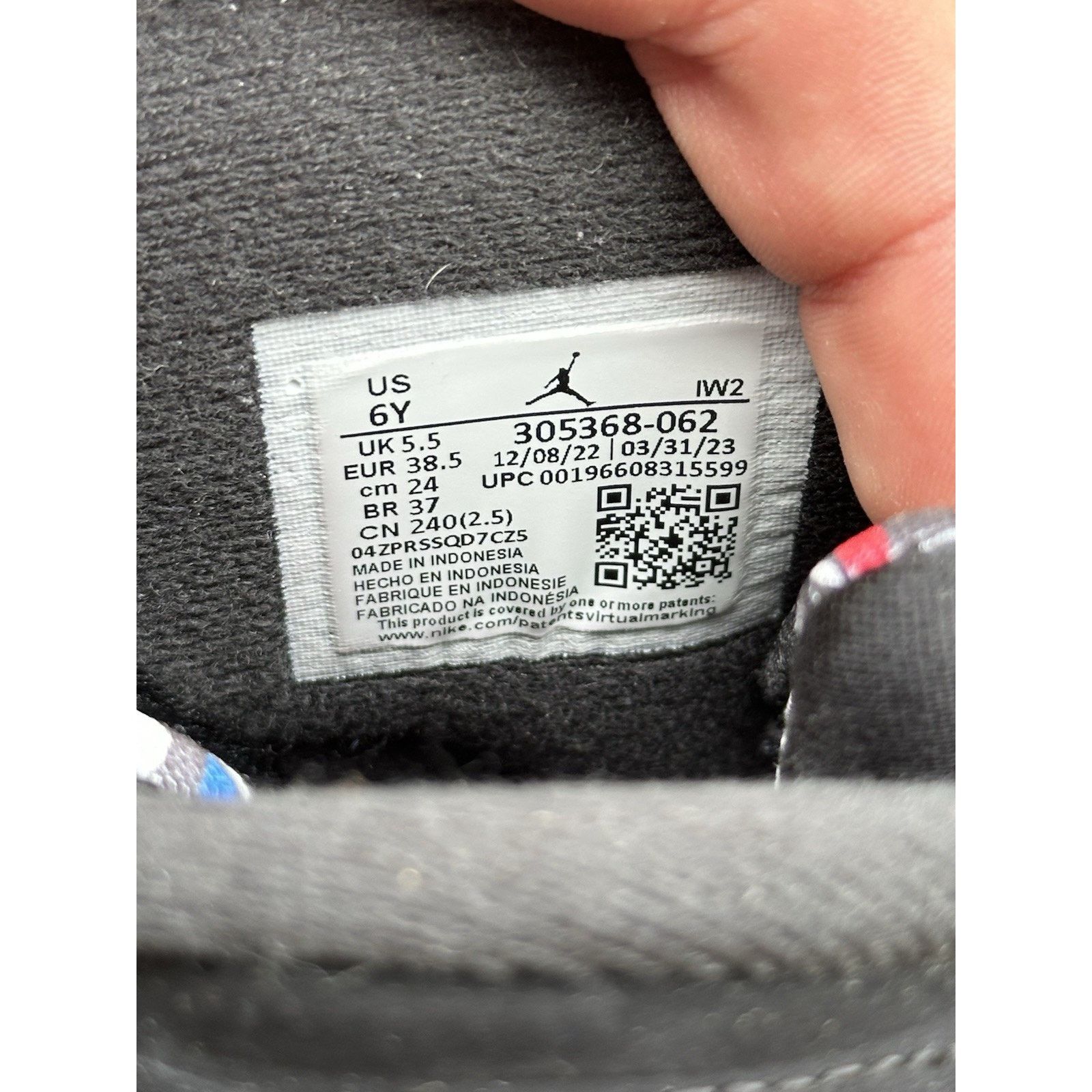 Jordan Brand Jordan 8 Retro Playoff GS - Size 6y Size US 6 / EU 39 - 7 Thumbnail