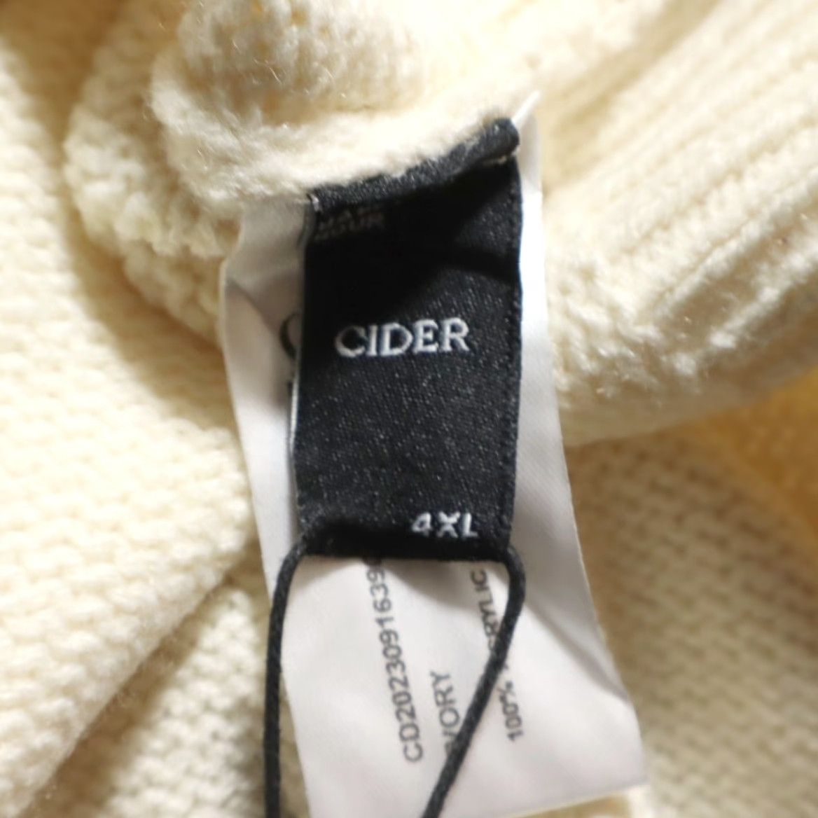 Cider Cider Duck Cuff Crewneck Sweater Ivory Women's 4XL Shirt Sweater Women Ivory 4XL Duck Cuff Crewneck Solid Long Sleeve Crewneck - Size XXL / US 16-18 / IT 52-54 - 5 Thumbnail