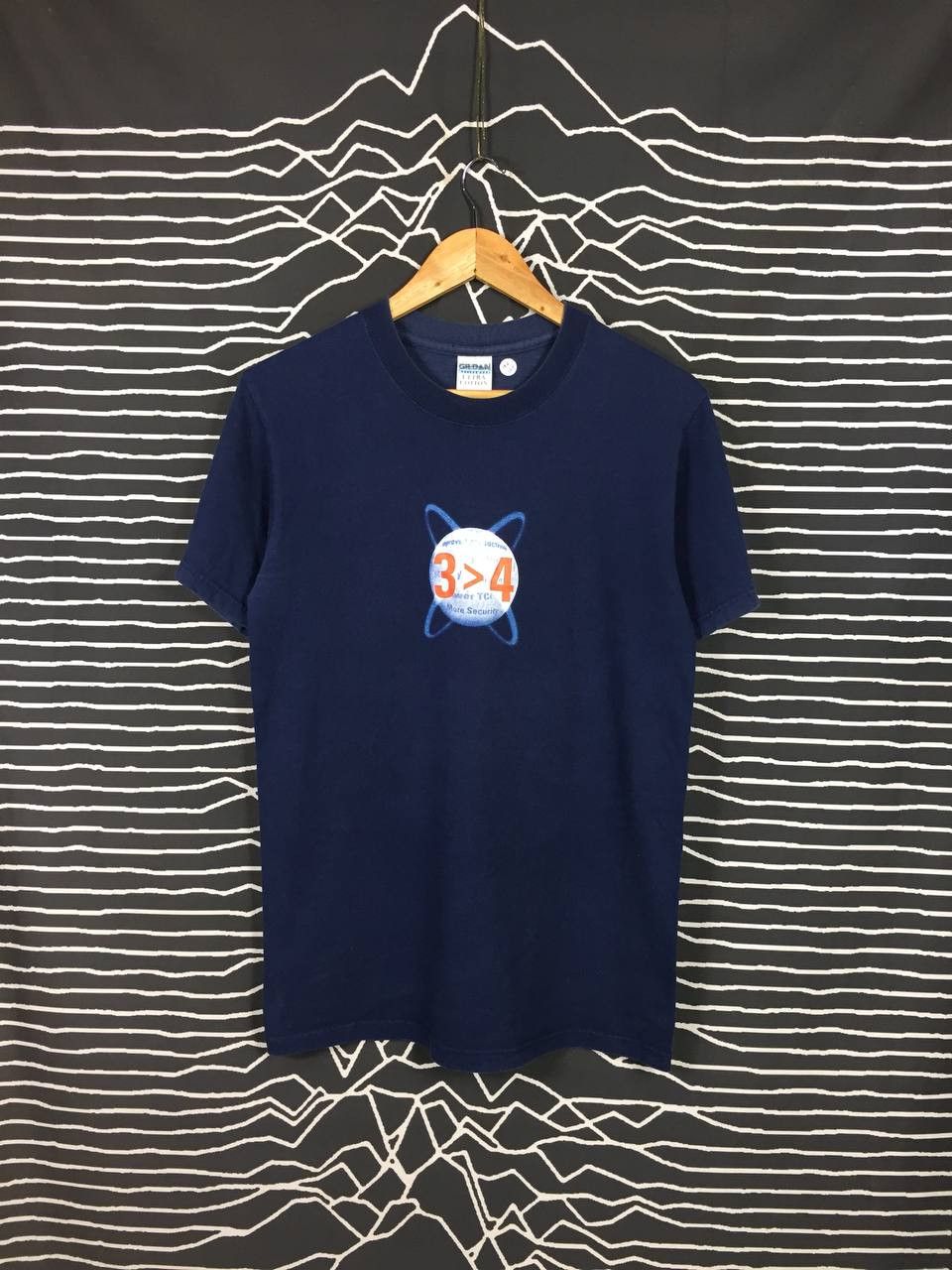Vintage Vtg 00s Windows NT 4.0 To Windows Server 2003 Techwear Tee Size US S / EU 44-46 / 1 - 1 Thumbnail