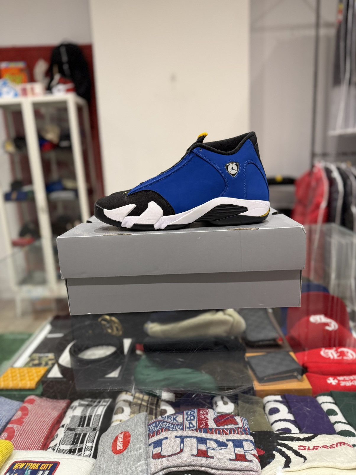Jordan Brand Jordan 14 Laney (2023) Size: 12 Size US 12 / EU 45 - 2 Thumbnail