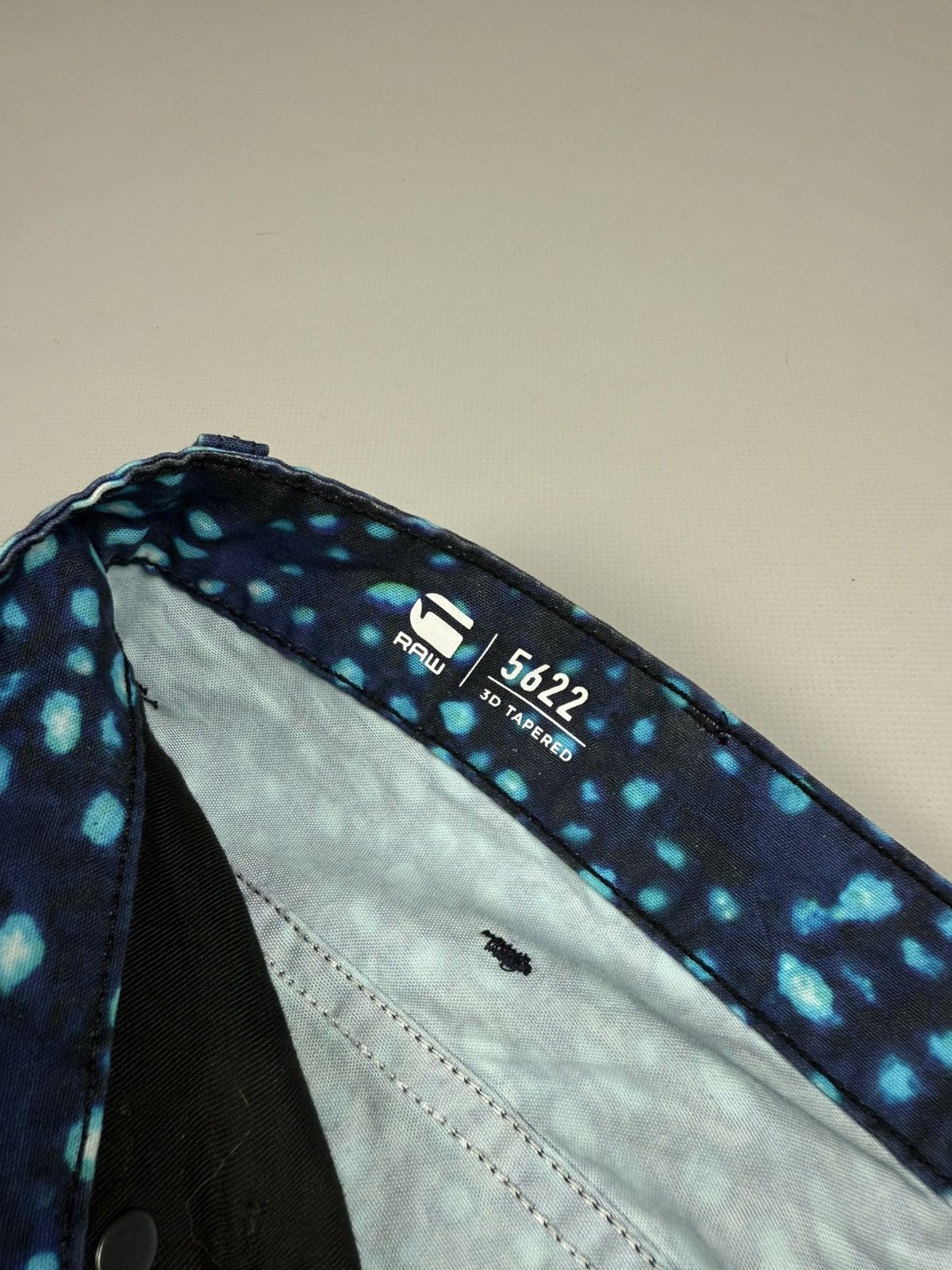 G-Star × Pharrell Pharrell Williams 5622 3D Tapered COJ Patterned Jeans Pants Size US 30 / EU 46 - 12 Thumbnail