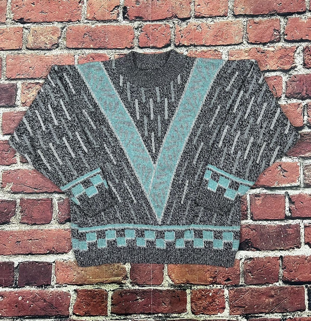 Vintage Vintage Forum Wool Blend Sweater Geometric Mock Neck Italy Size US S / EU 44-46 / 1 - 1 Thumbnail