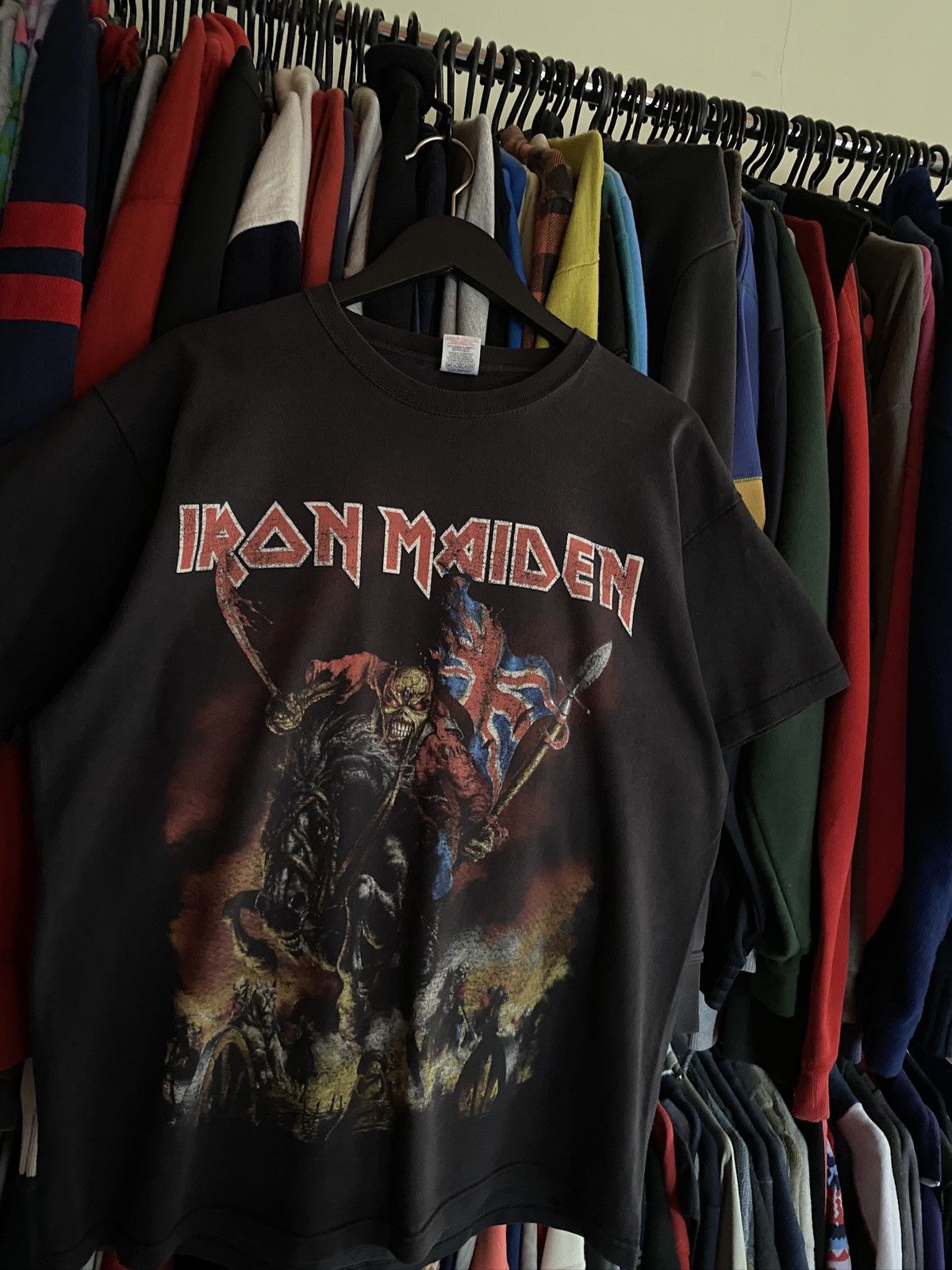 Band Tees VINTAGE IRON MAIDEN ENGLAND DISTRESSED T-SHIRT y2k Size US XL / EU 56 / 4 - 2 Thumbnail